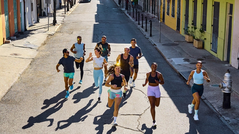Hoka: Clifton 10