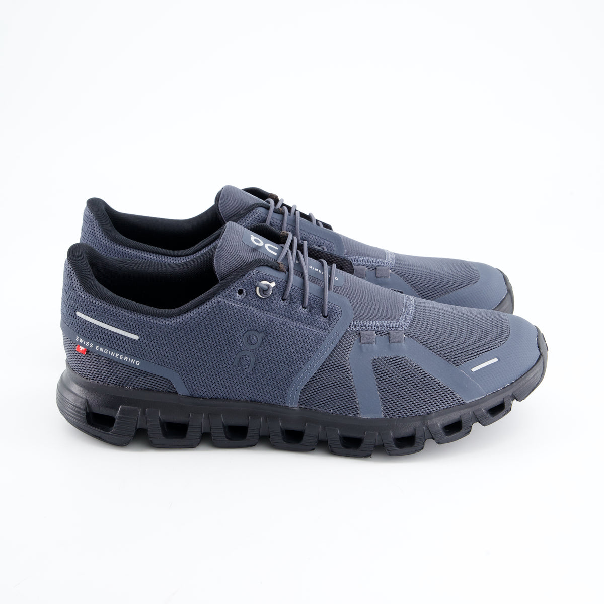 ON Cloud 6 · Sneaker