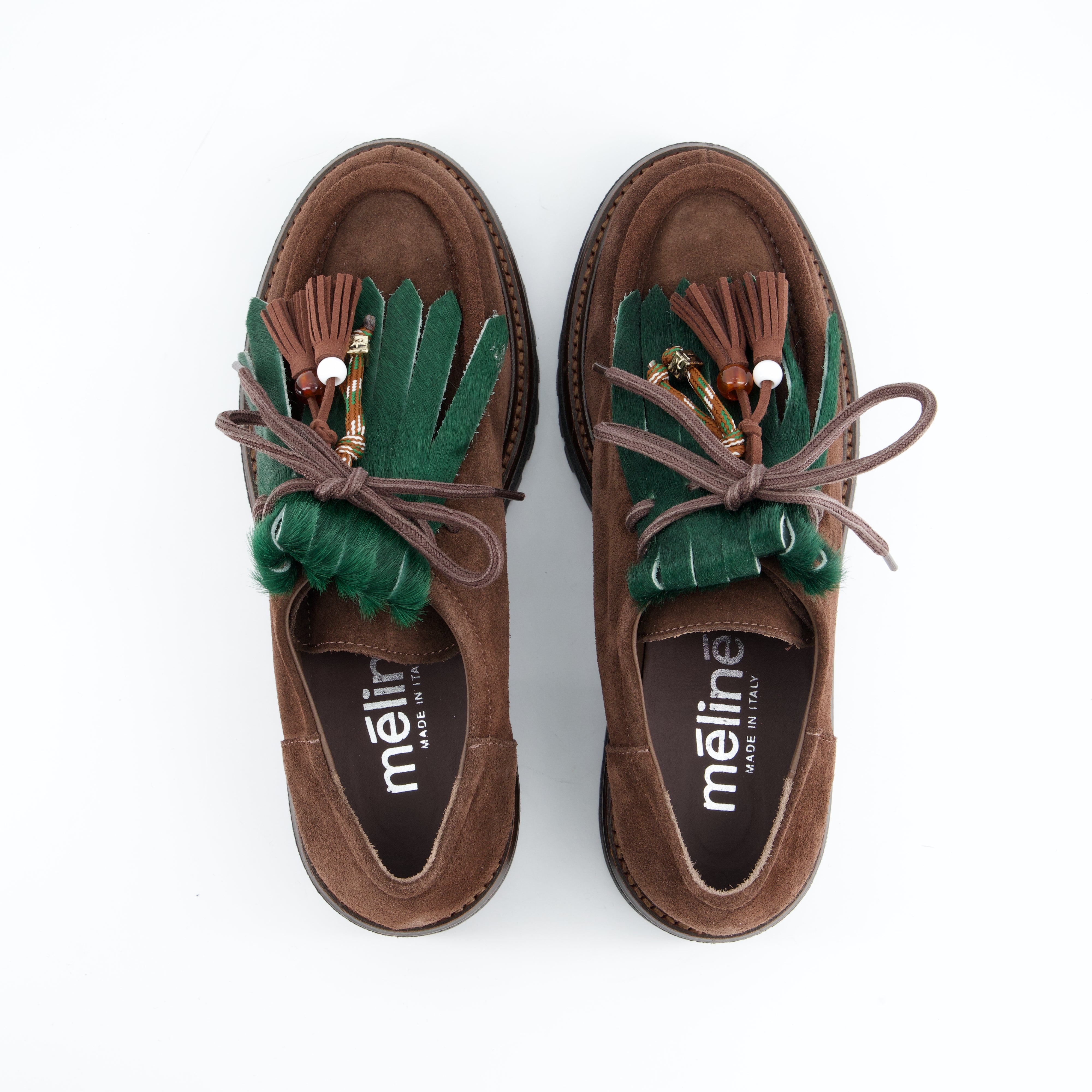 Schnürschuhe