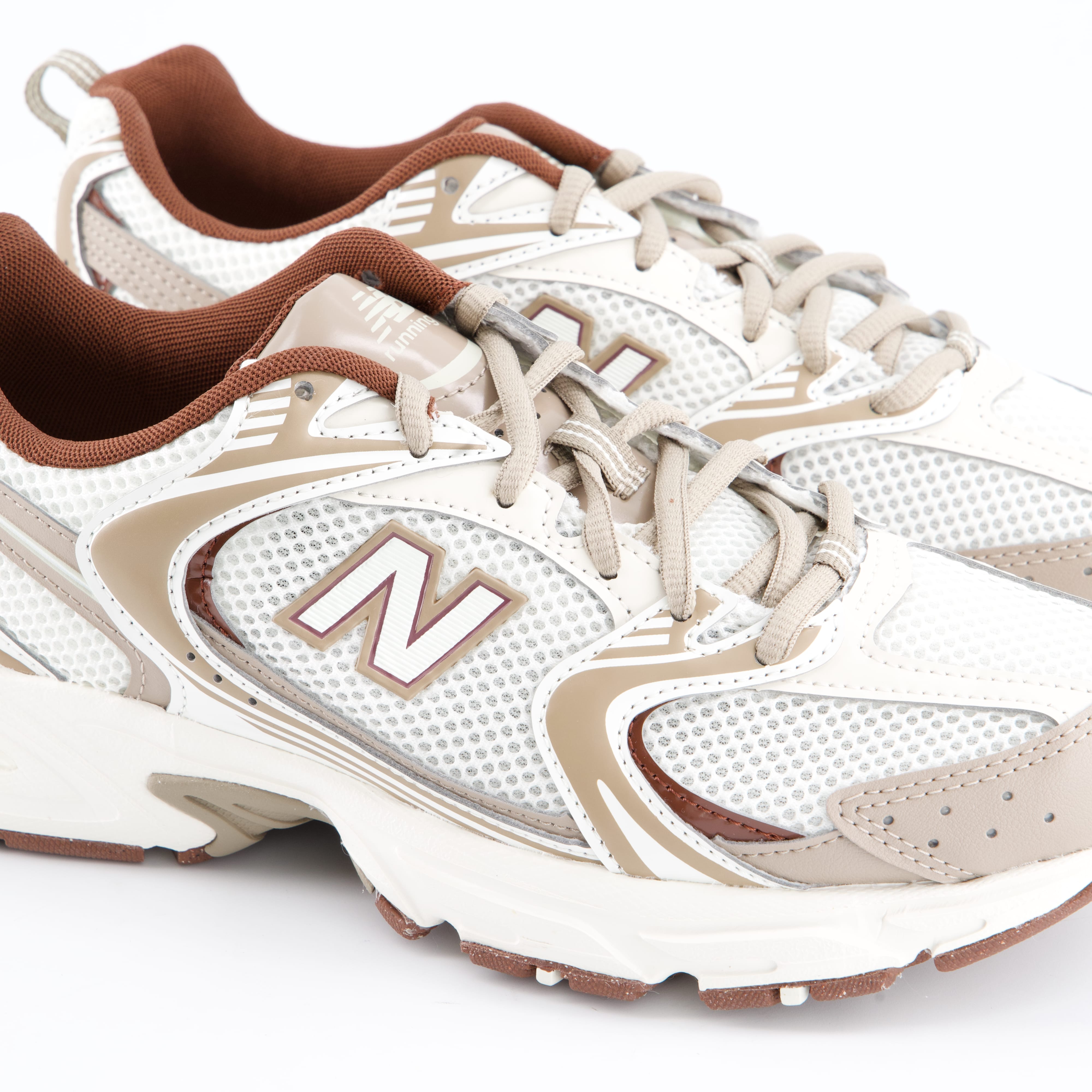 Sneaker 530