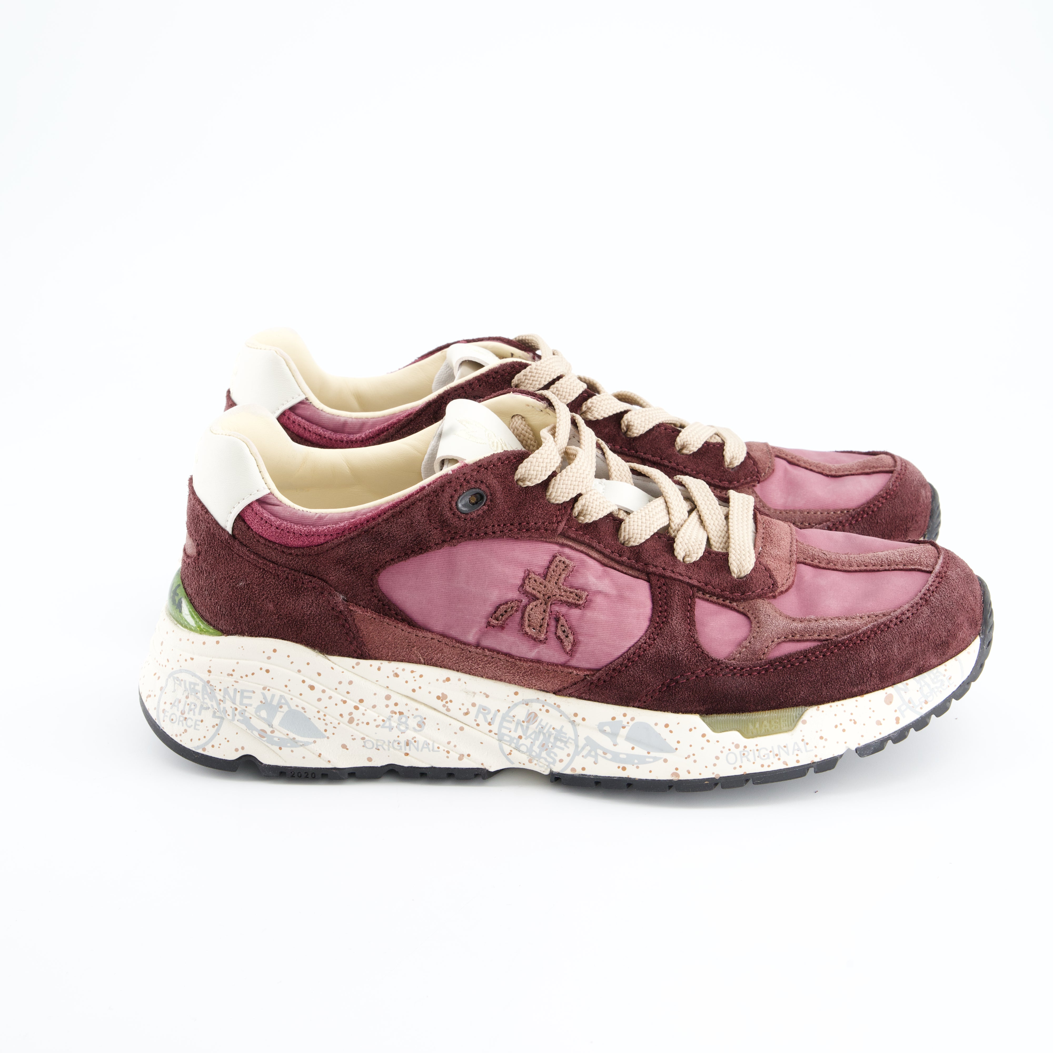 Sneaker