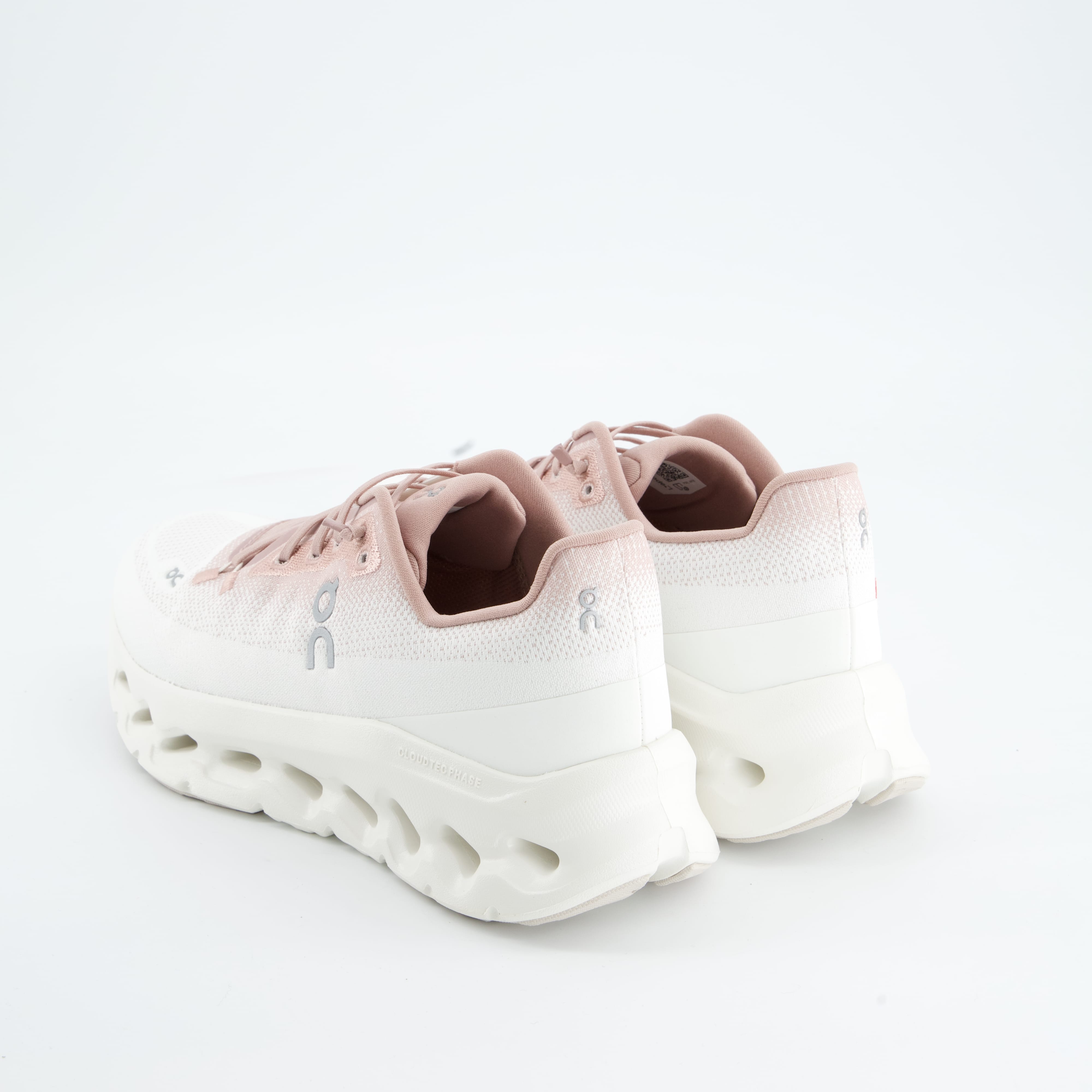 Sneaker Cloudtilt