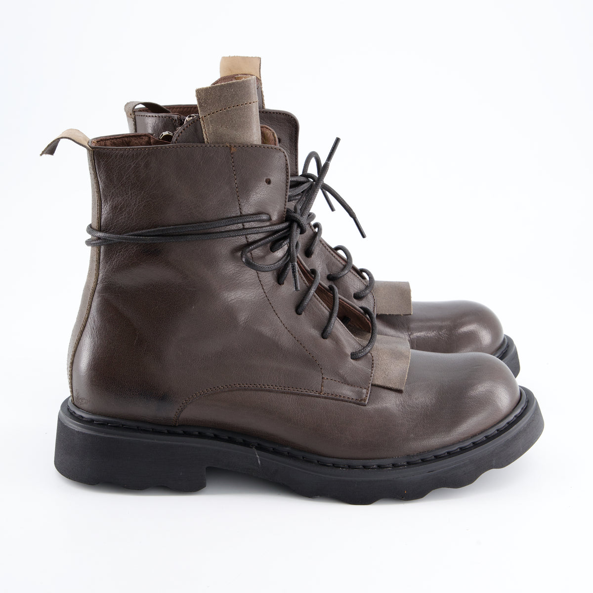 Schnürboots