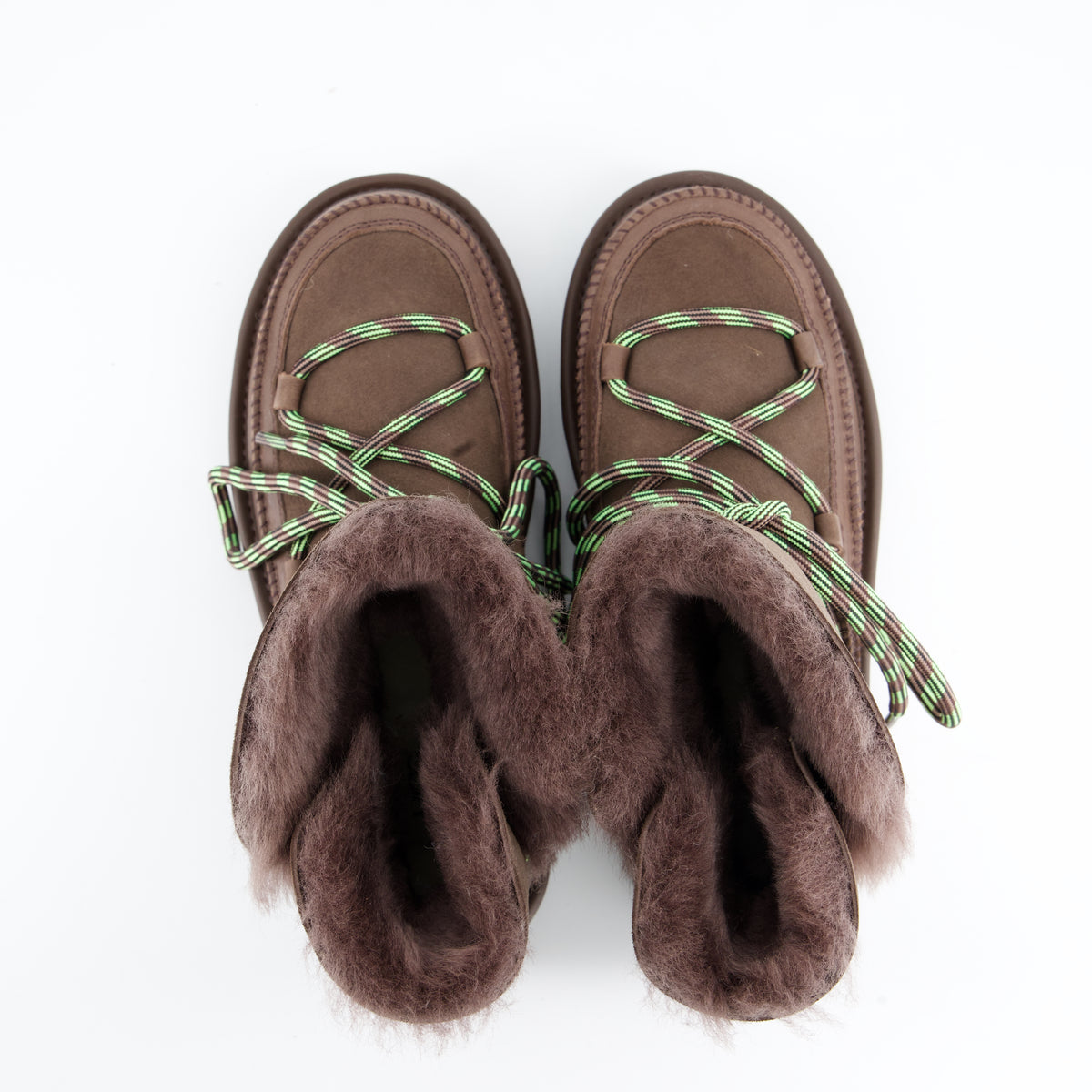 UGG Classic Tread Boot · Winterstiefel