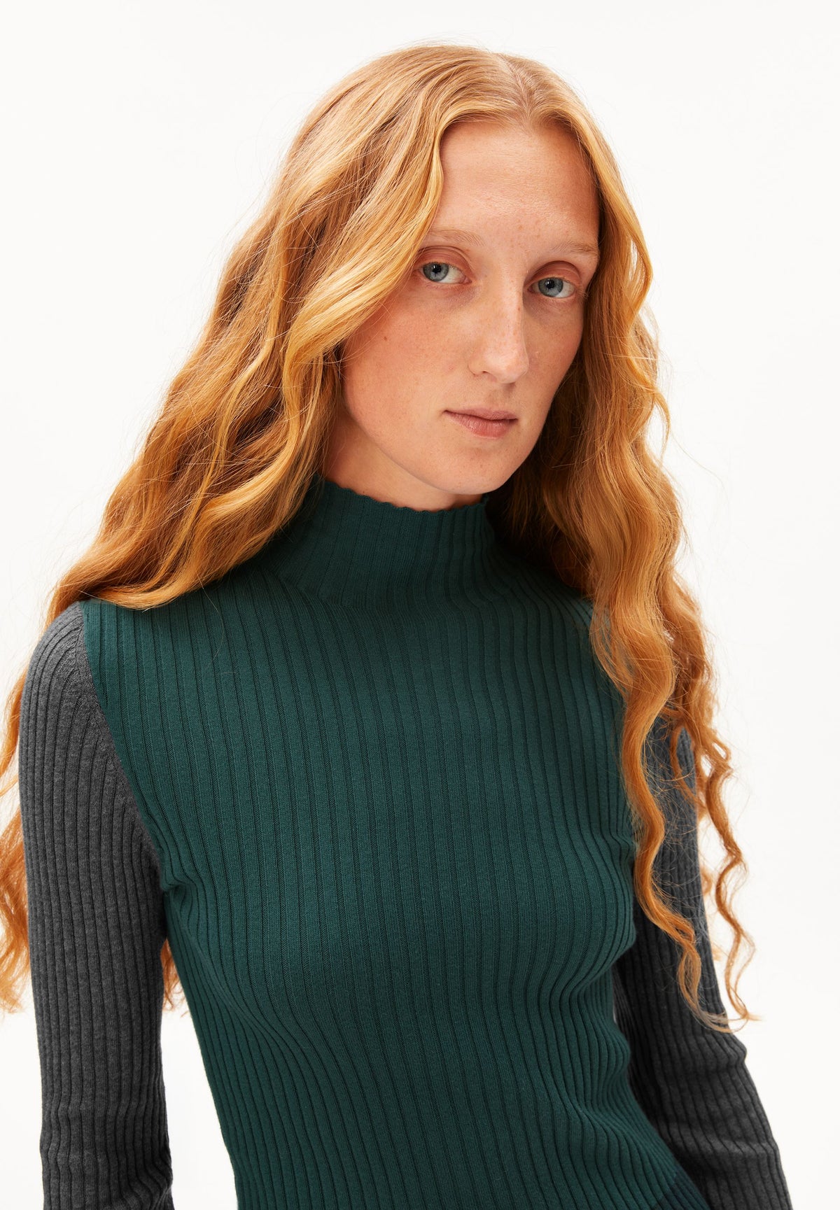 Oberteil ALAANIA PATCH KNIT SWEATER