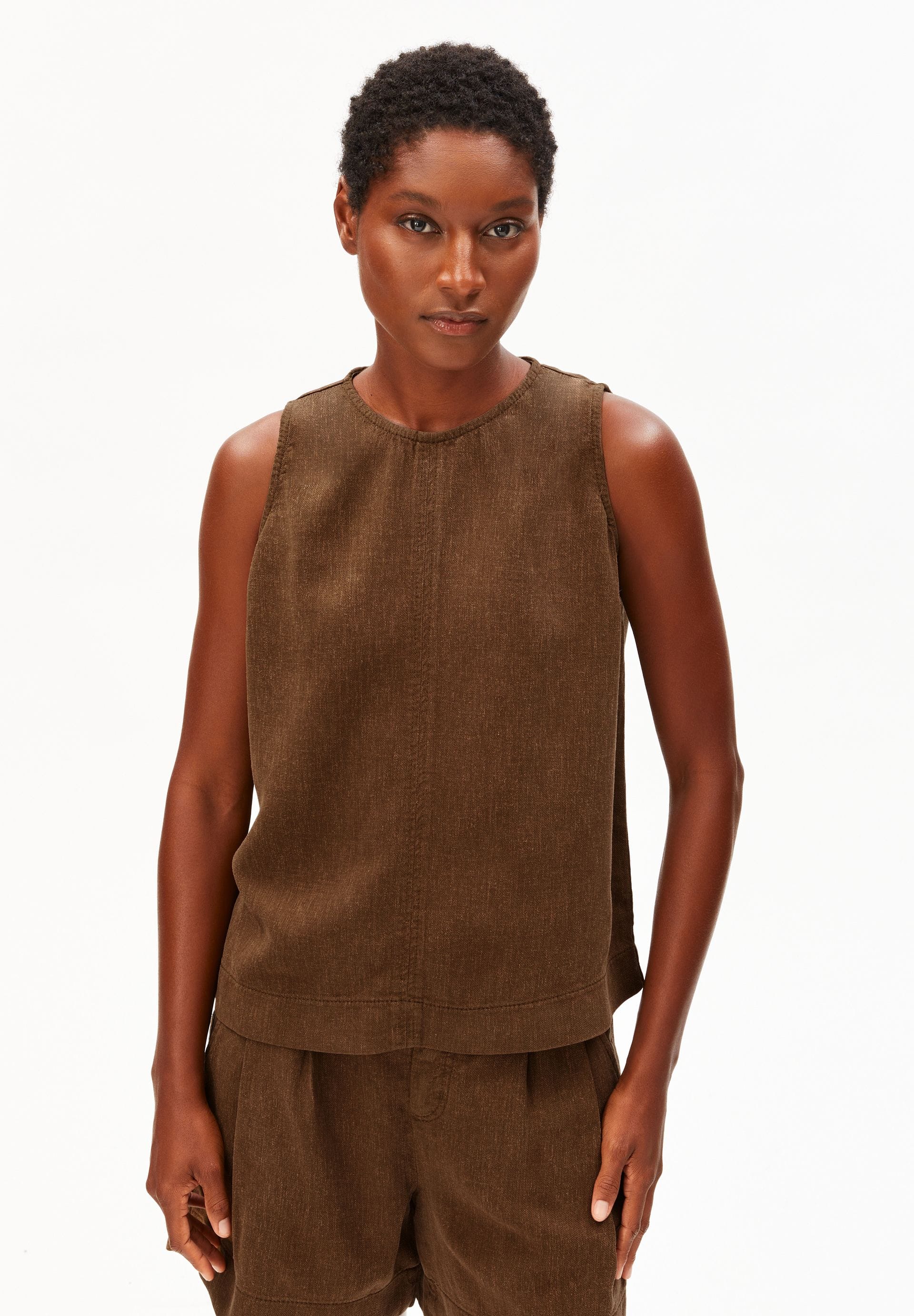 ARMEDANGELS Bekleidung Damen - Oberteil Oberteil Pinayarn Blend Gmt Dye Top