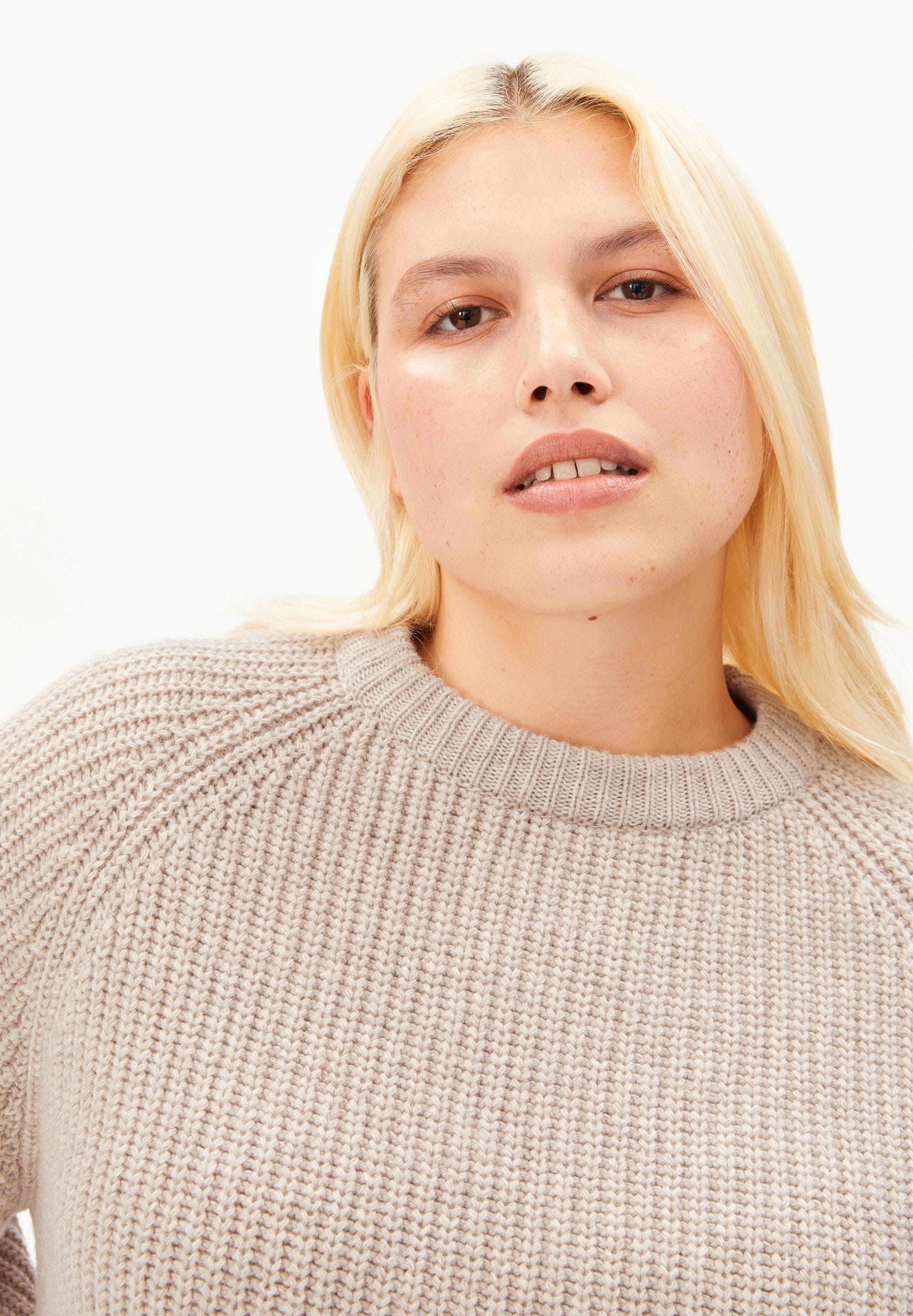 ARMEDANGELS Bekleidung Damen - Oberteil Oberteil Rib Knit Sweater