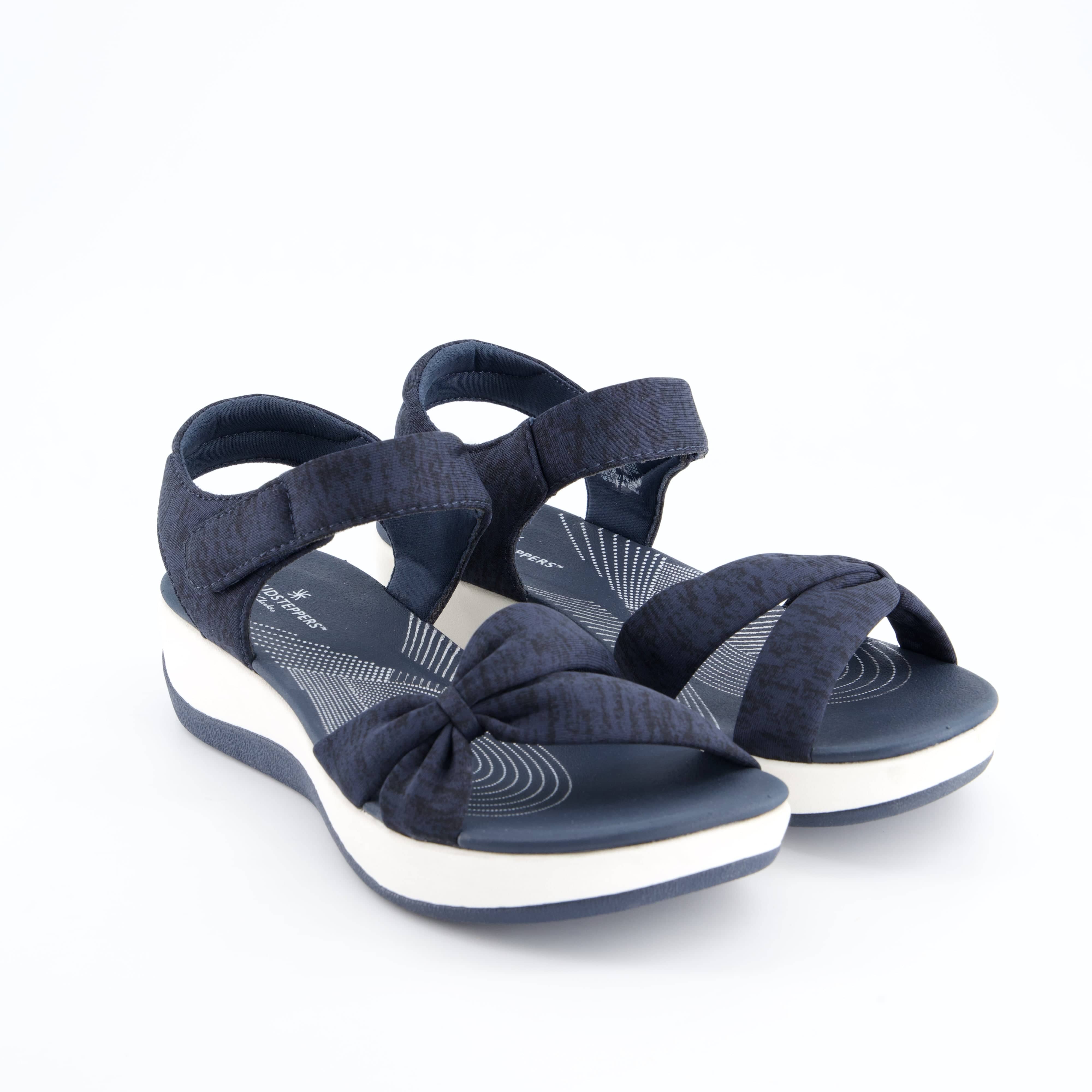 CLARKS Damenschuhe - Sandalen Sandalen Arla Shore