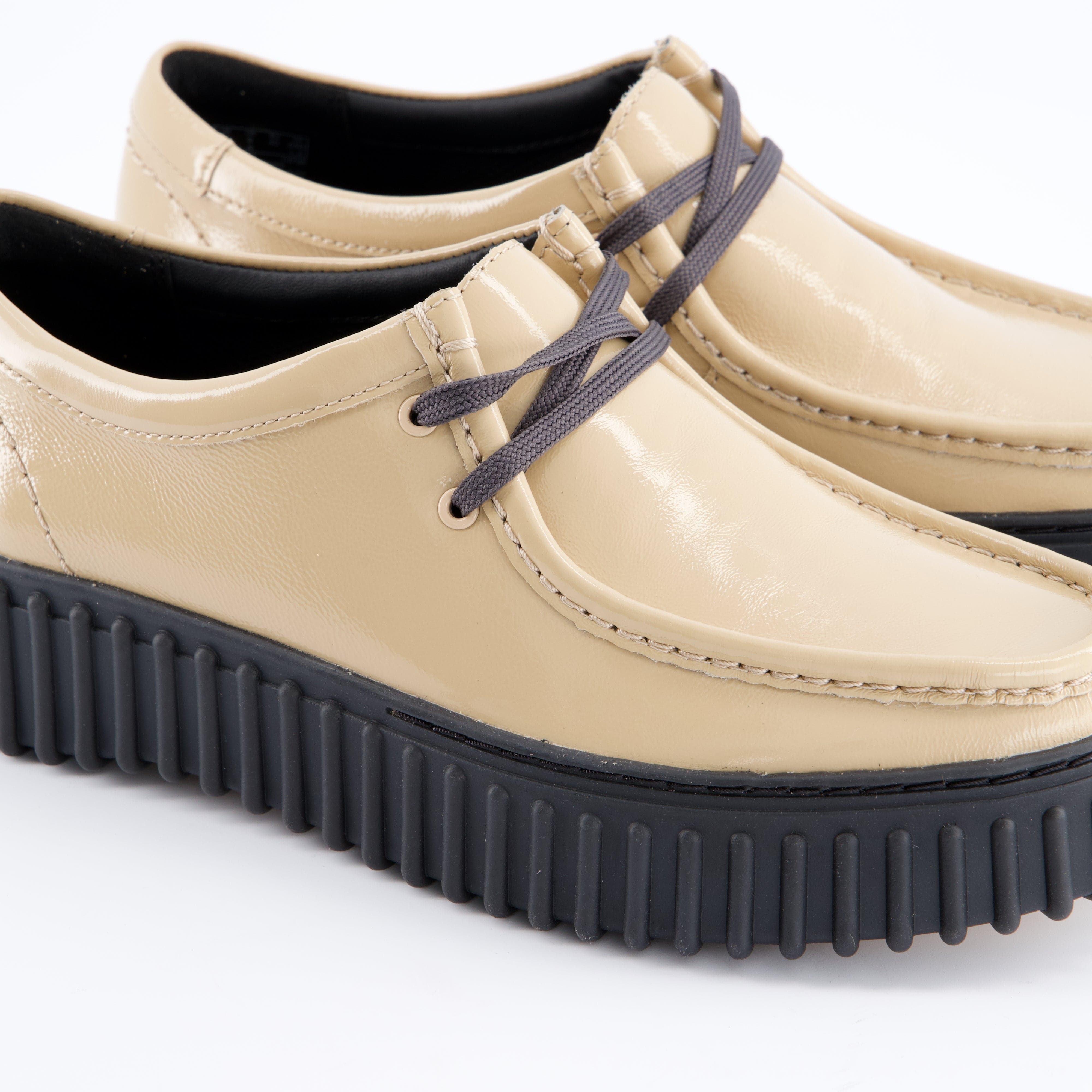 CLARKS Damenschuhe - Schnürschuhe, Schnürschuhe Torhill Bee
