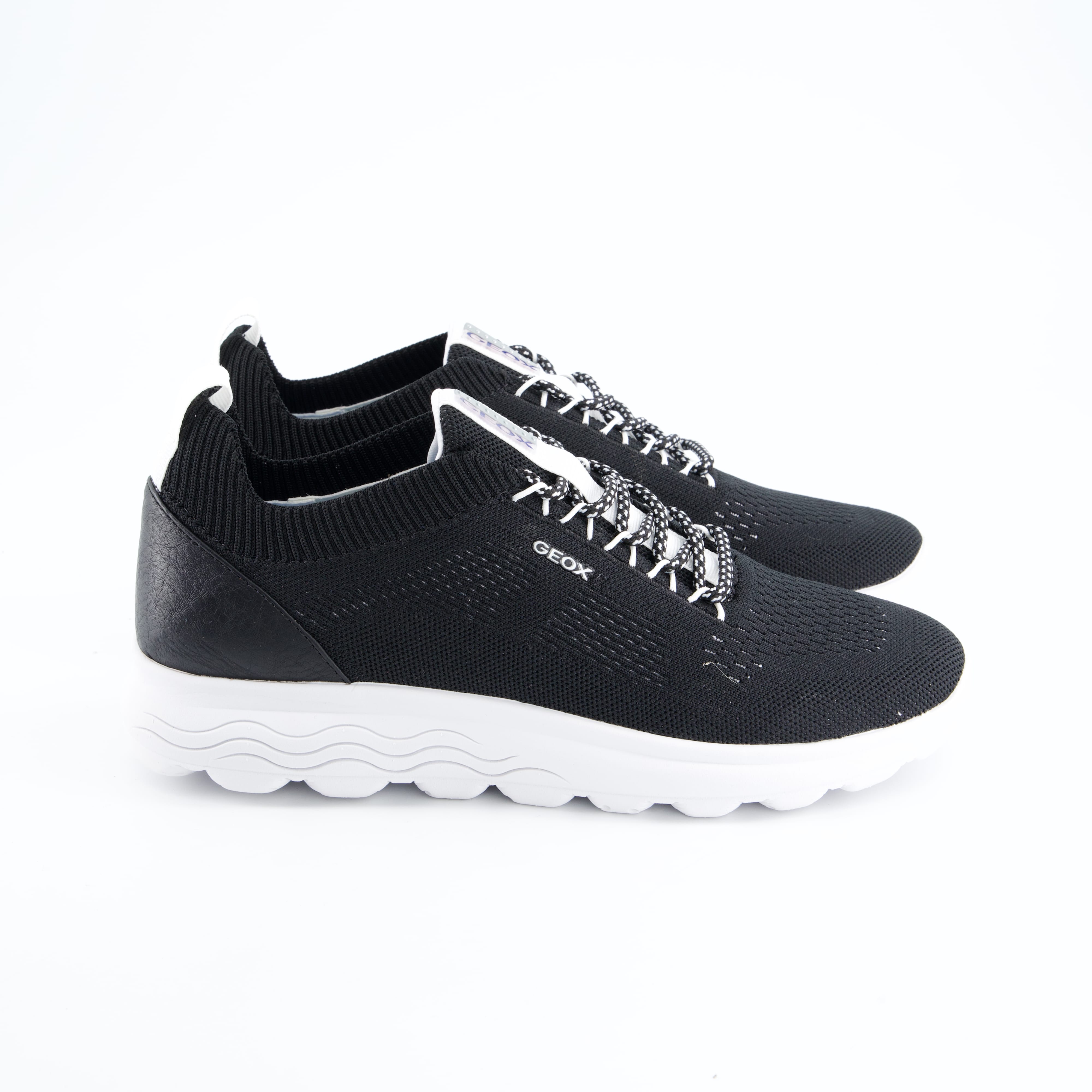 GEOX Damenschuhe - Schnürschuhe Schnürschuhe D SPHERICA A - KNITTED TEXT.