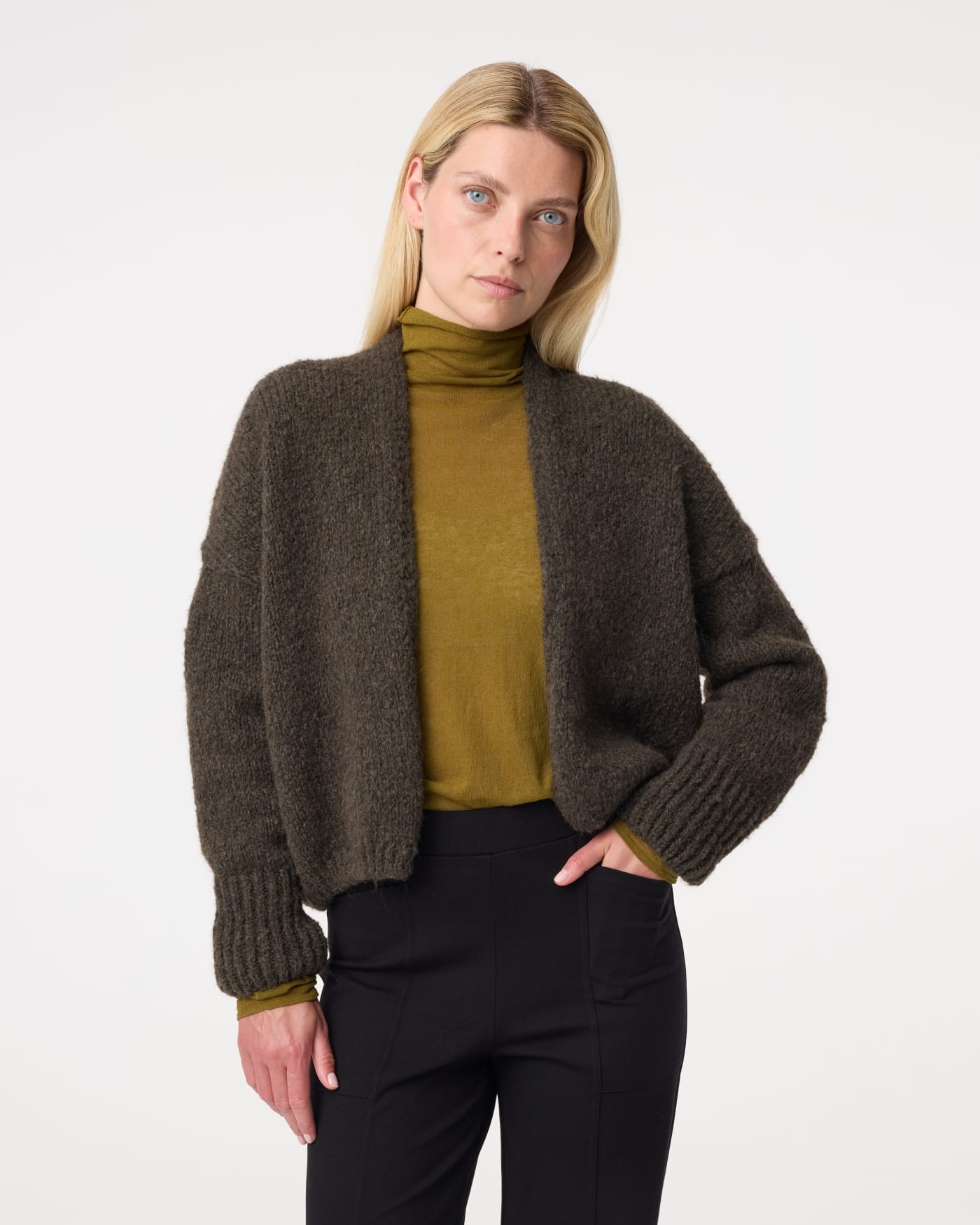 knit-ted Bekleidung Damen - Oberteil Oberteil Becky Cardigan