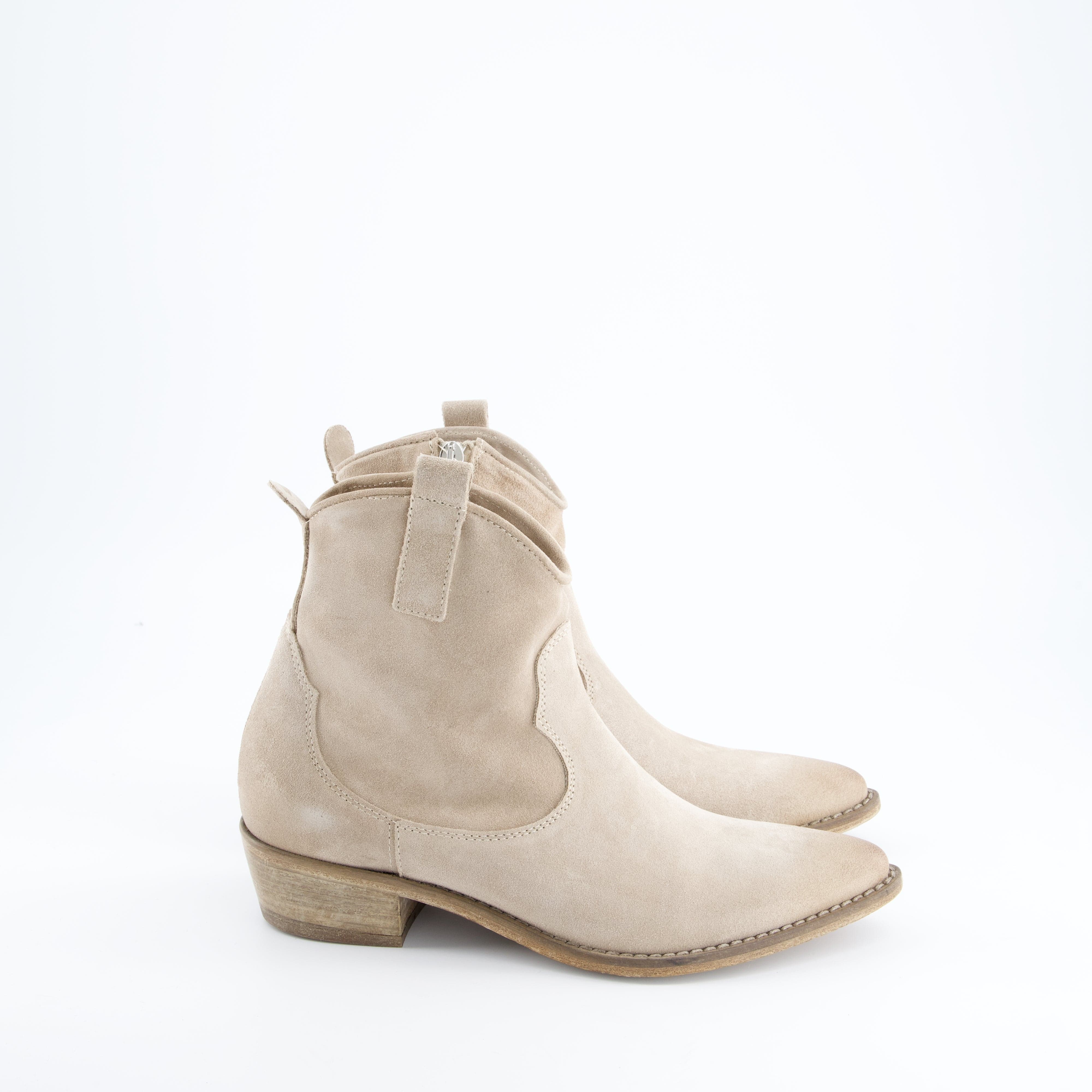 Mimmu D - Stiefelette, S