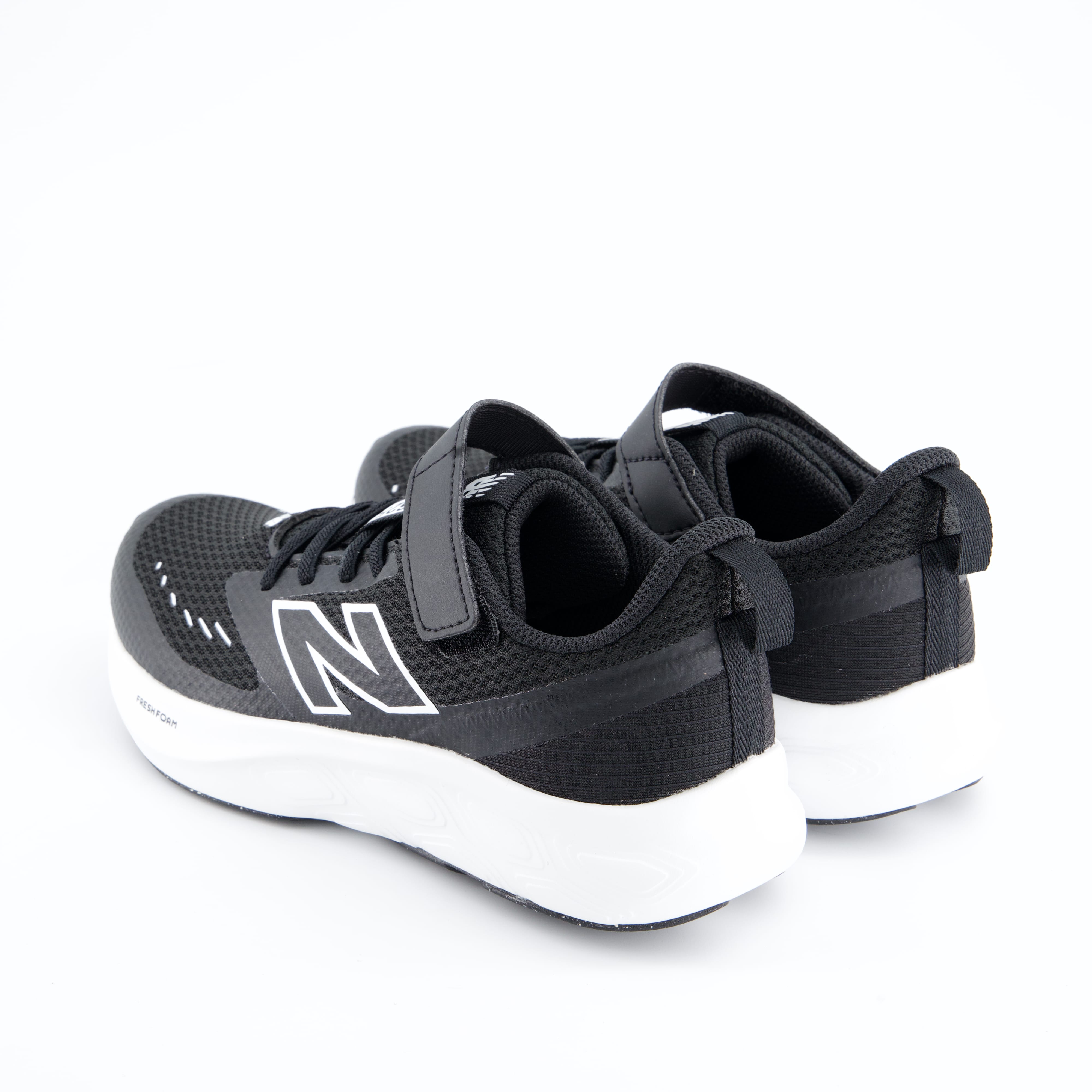 NEW BALANCE Burschenschuhe - Halbschuh Halbschuh 625 Fresh Foam