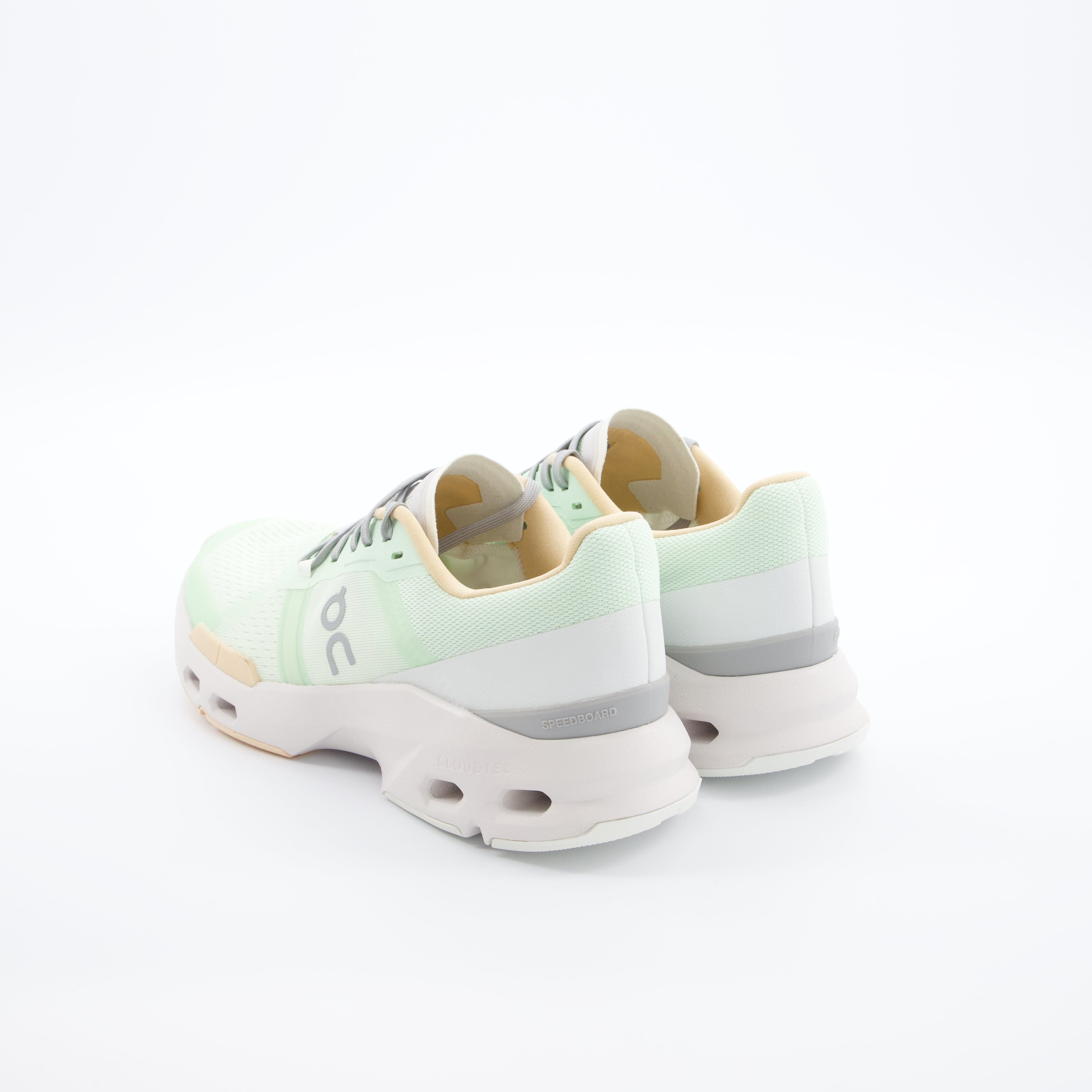 ON Damenschuhe - Indoor/Training, Indoor/Training Cloudpulse