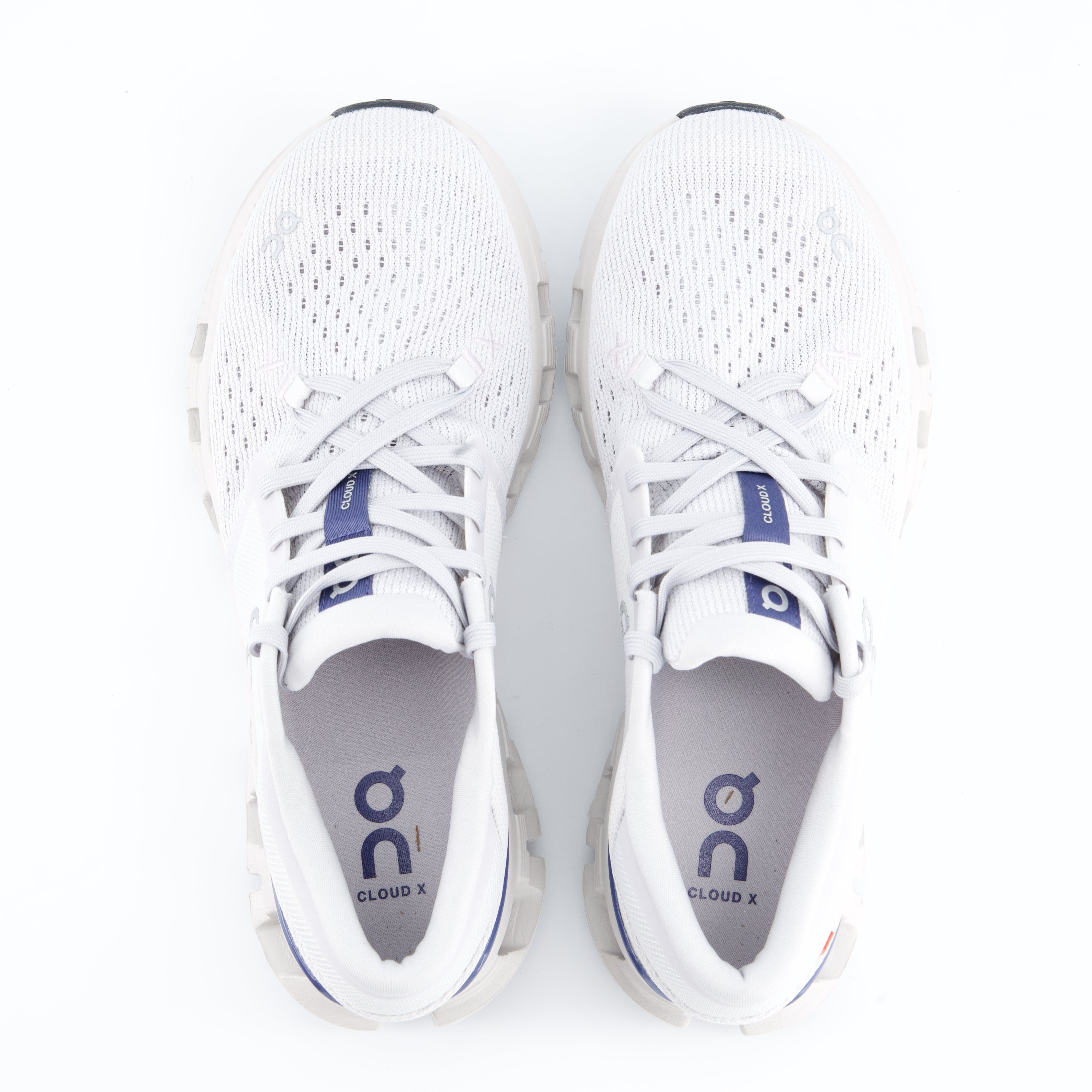 ON Damenschuhe - Laufschuhe Laufschuhe Cloud X 4