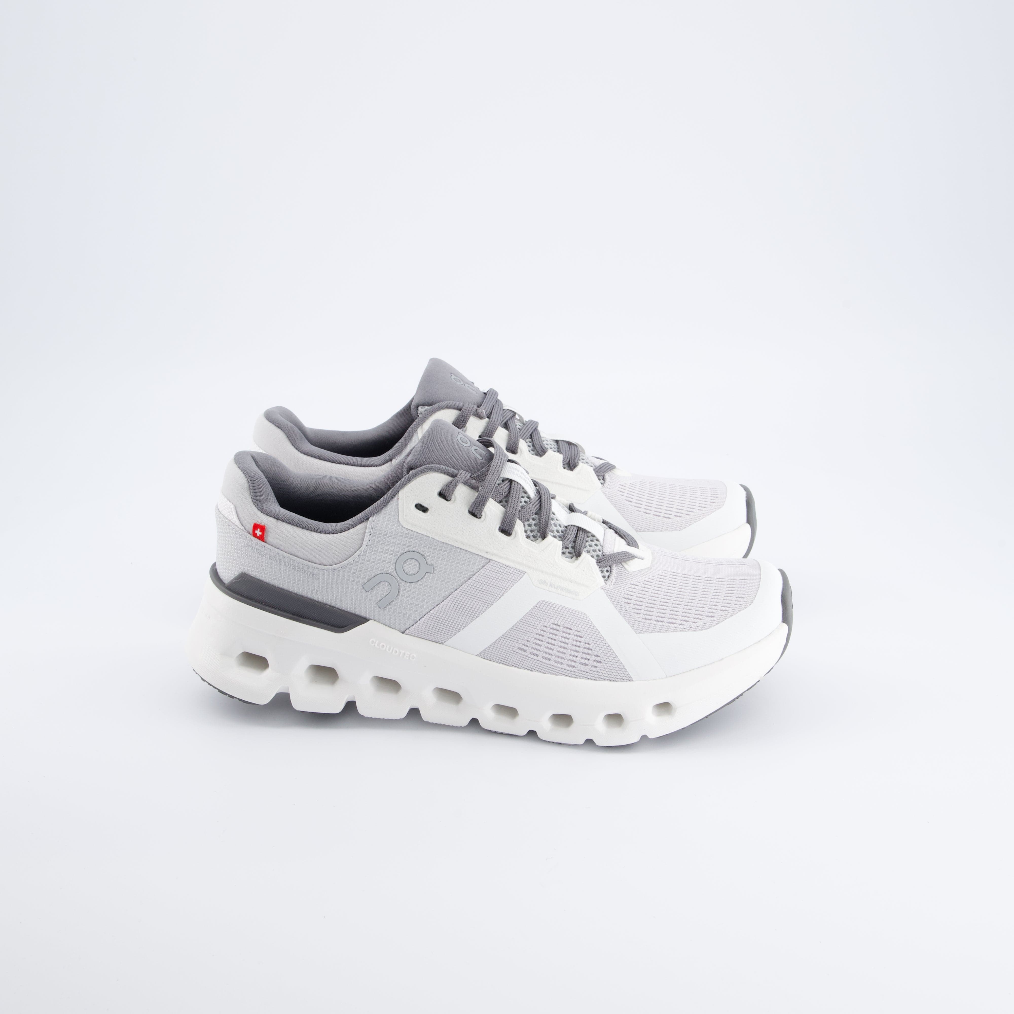 ON Damenschuhe - Laufschuhe Laufschuhe Cloudrunner 2