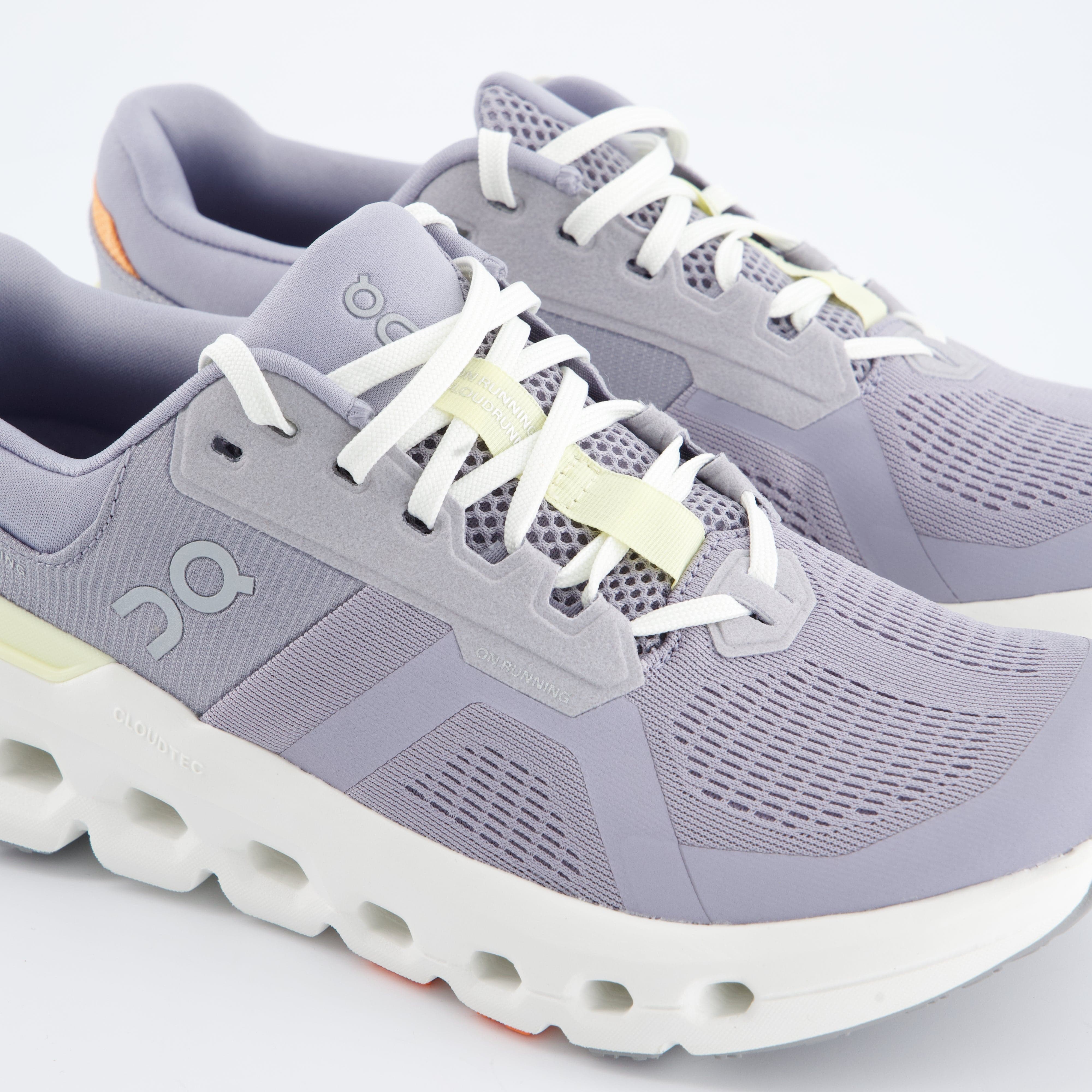 ON Damenschuhe - Laufschuhe Laufschuhe Cloudrunner 2