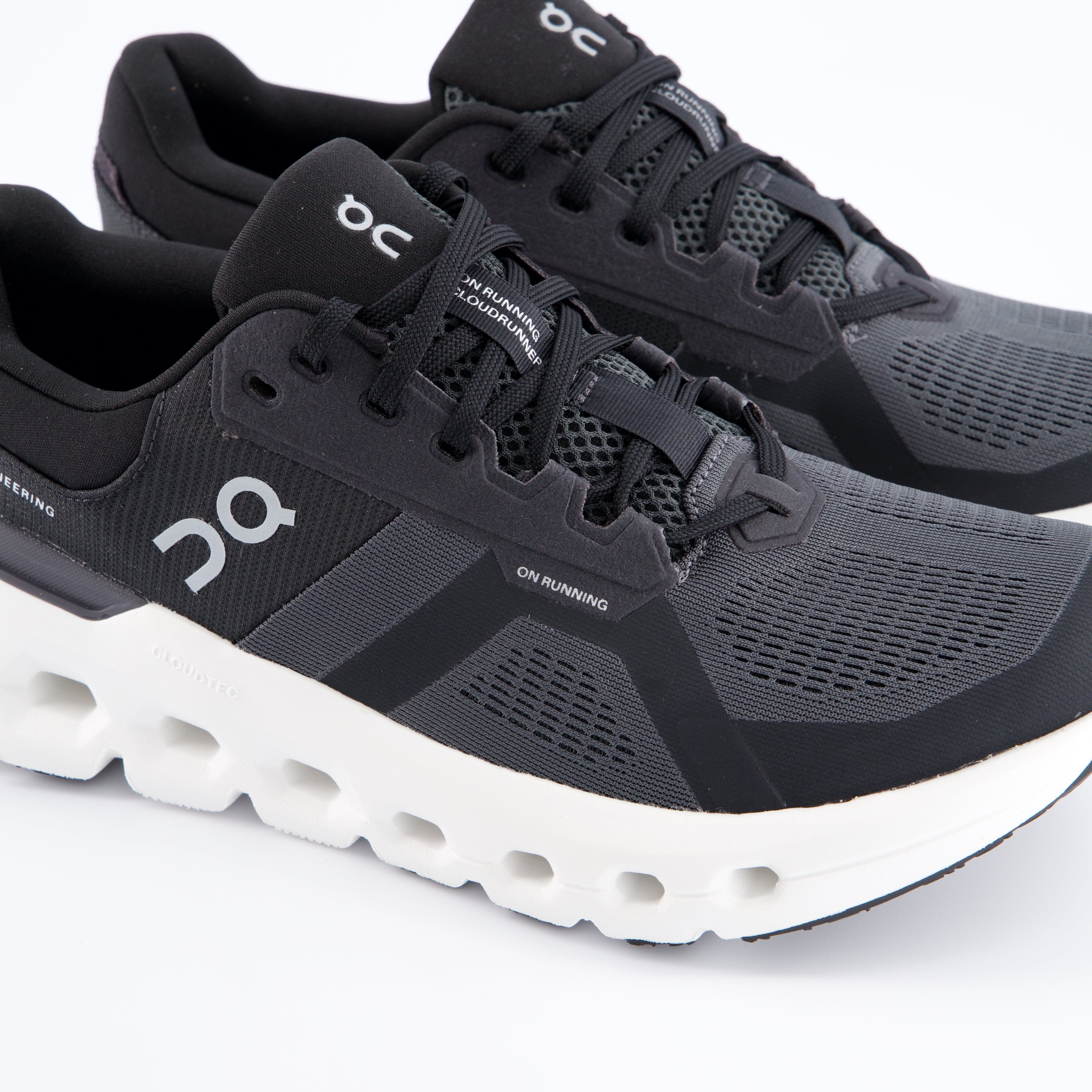 ON Damenschuhe - Laufschuhe Laufschuhe Cloudrunner 2 Wide