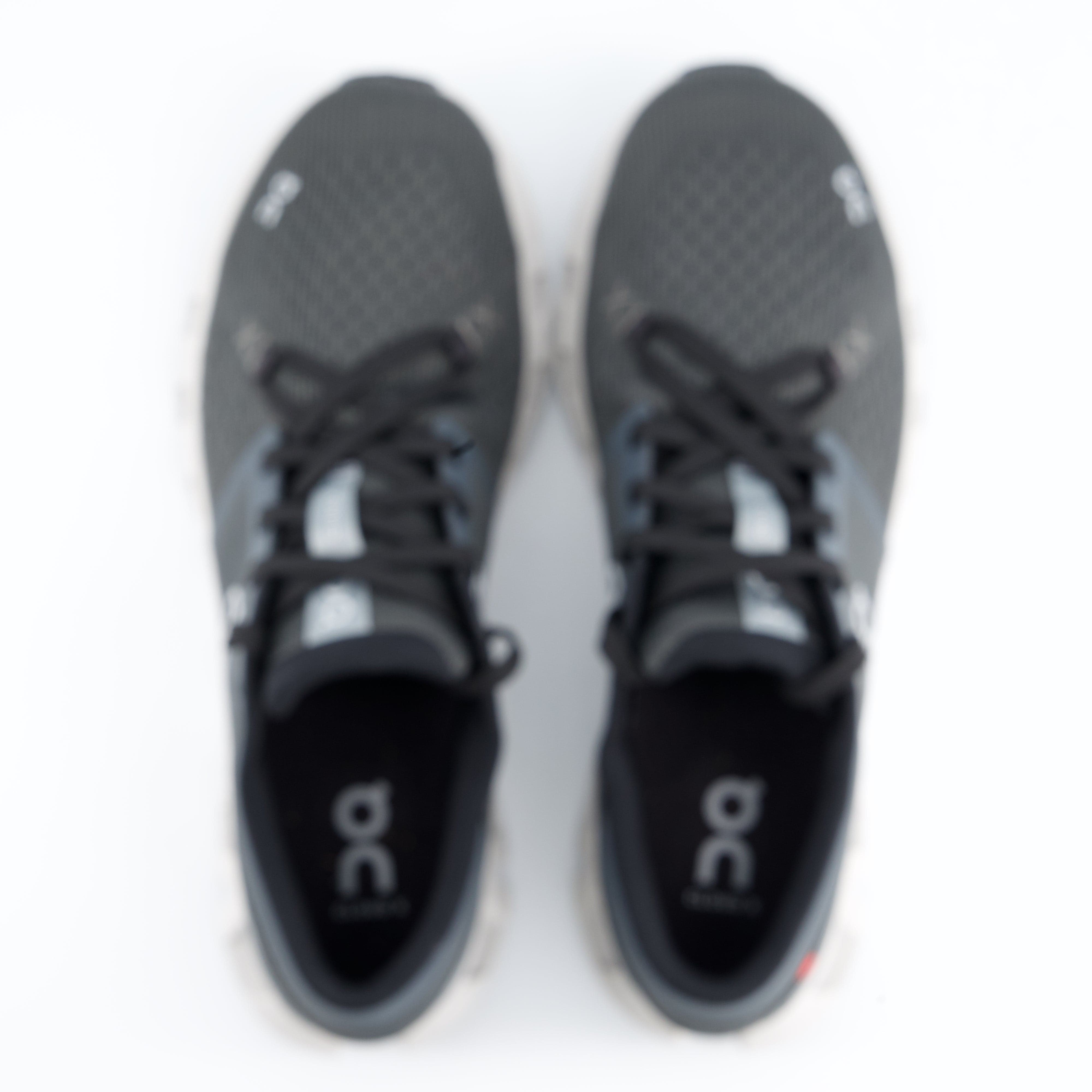 ON Herrenschuh - Laufschuhe Laufschuhe Cloud X 4