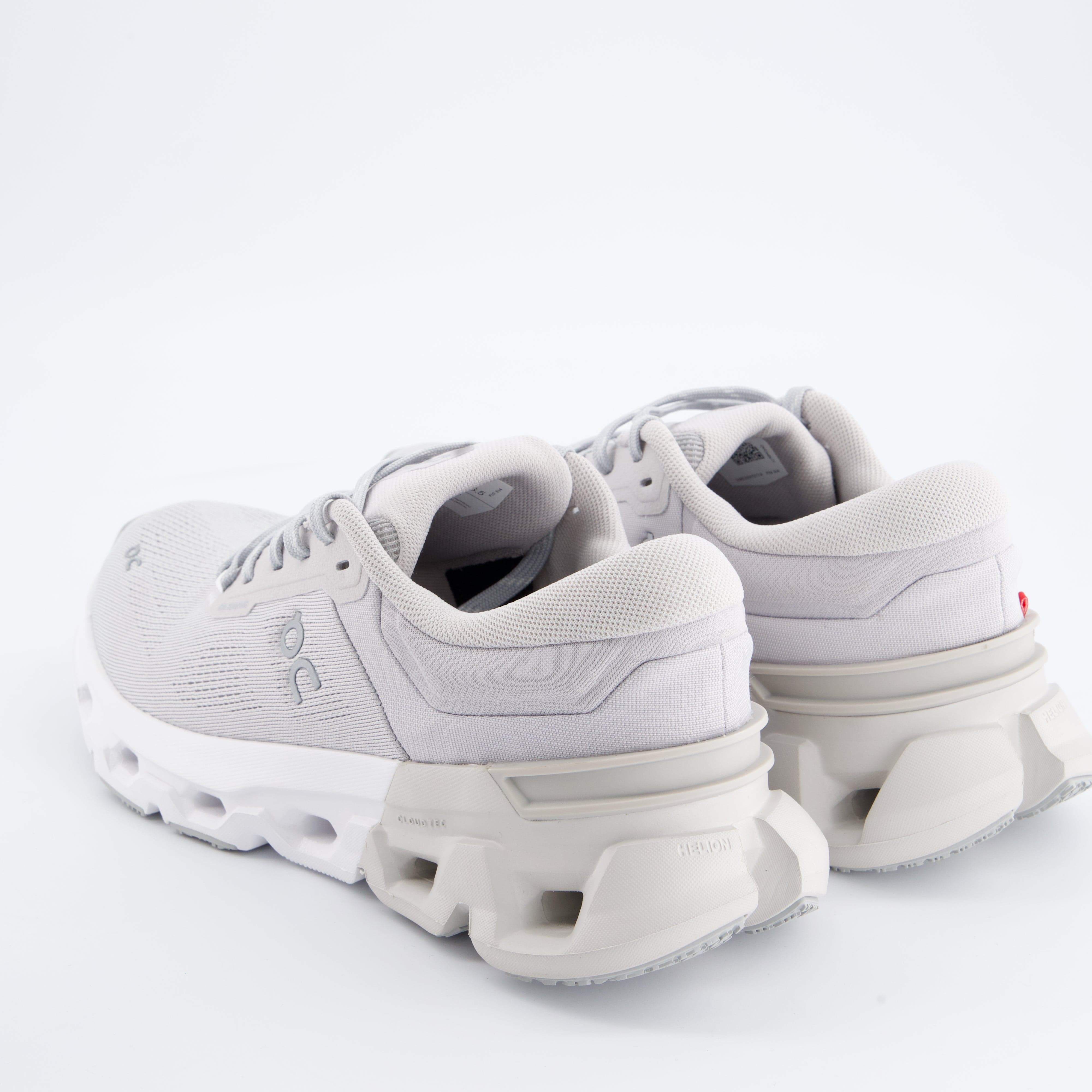 ON Herrenschuh - Laufschuhe Laufschuhe Cloudflyer 5