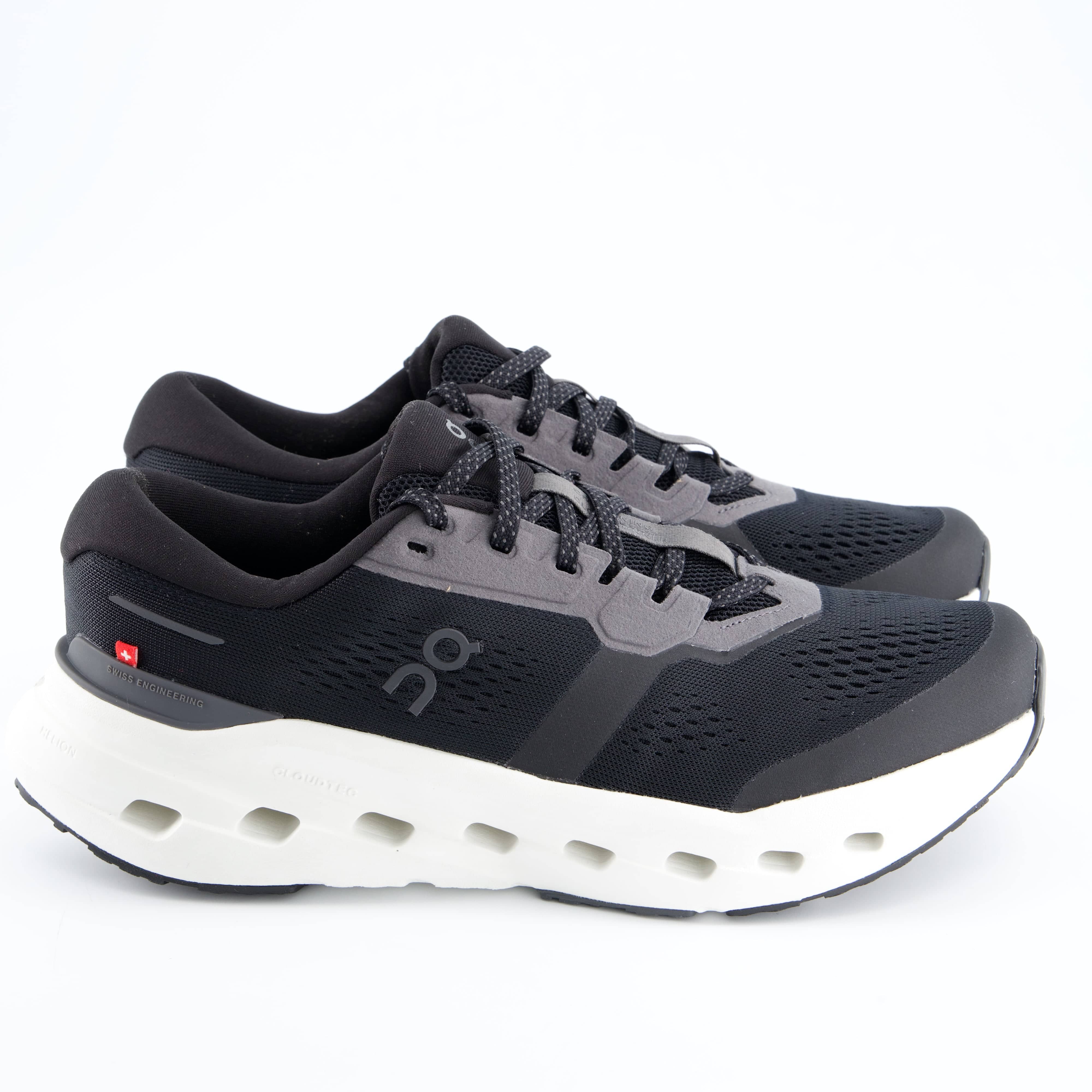 ON Herrenschuh - Laufschuhe Laufschuhe Cloudrunner 3
