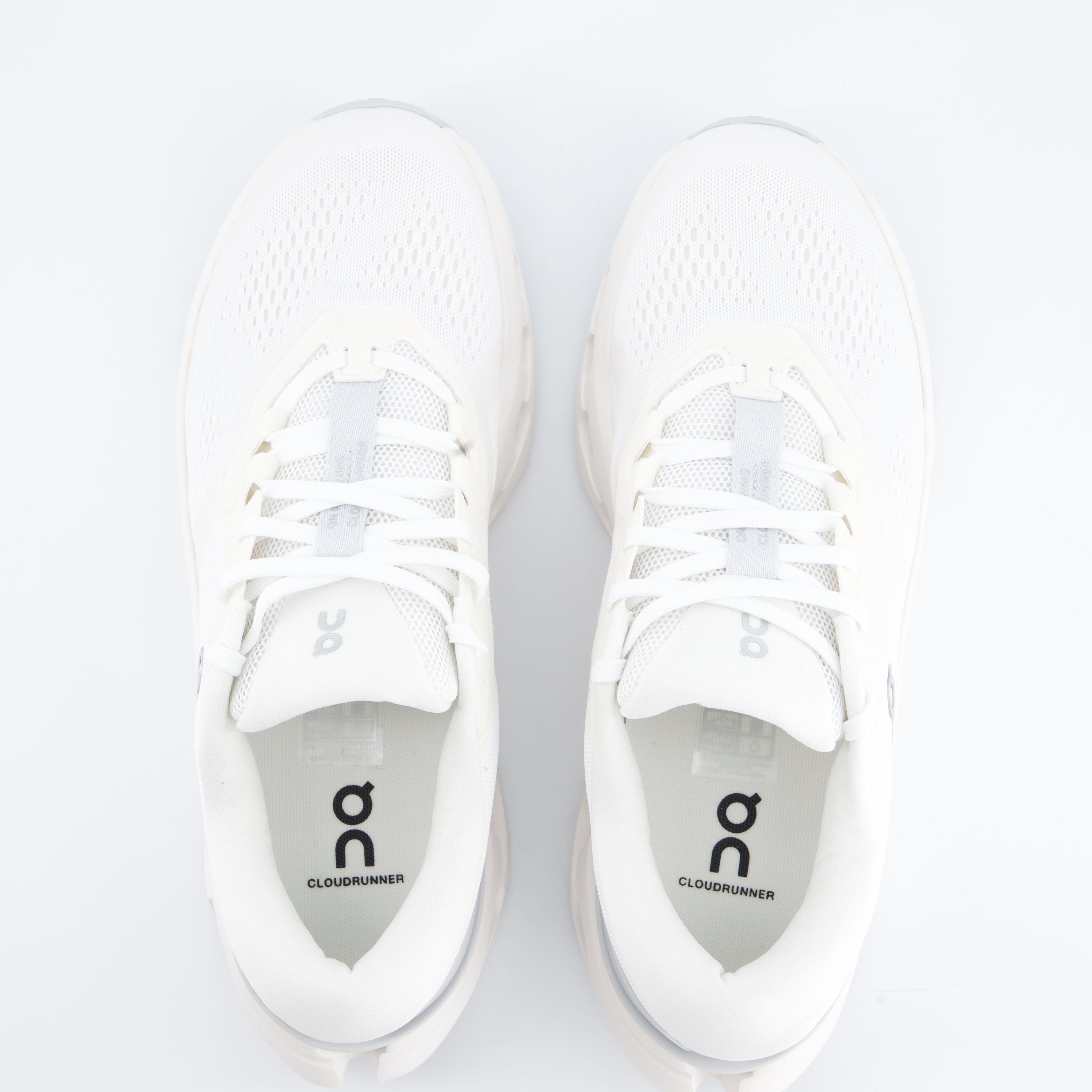 ON Herrenschuh - Laufschuhe Laufschuhe Cloudrunner 3