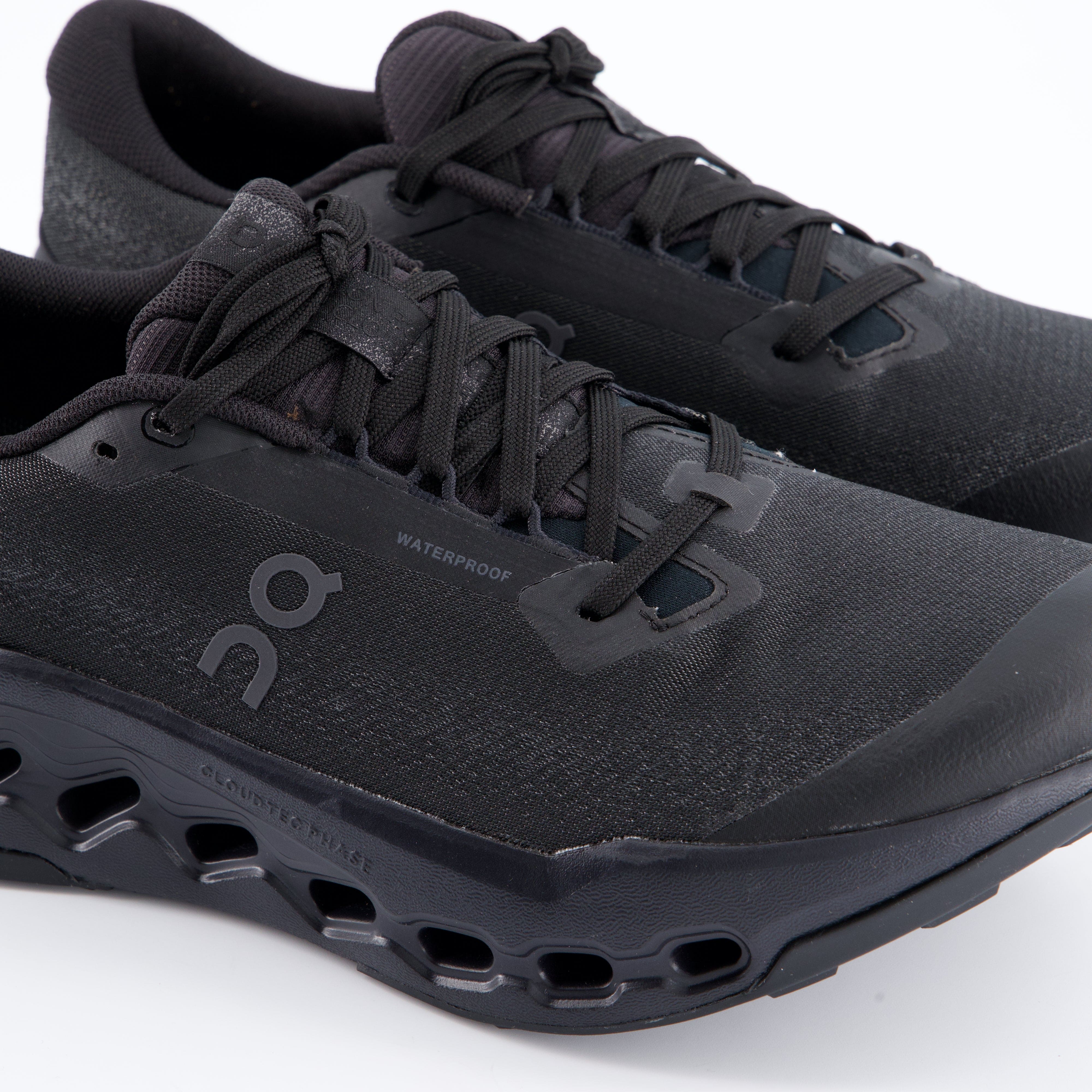 ON Herrenschuh - Laufschuhe Laufschuhe Cloudsurfer Trail 2 WP