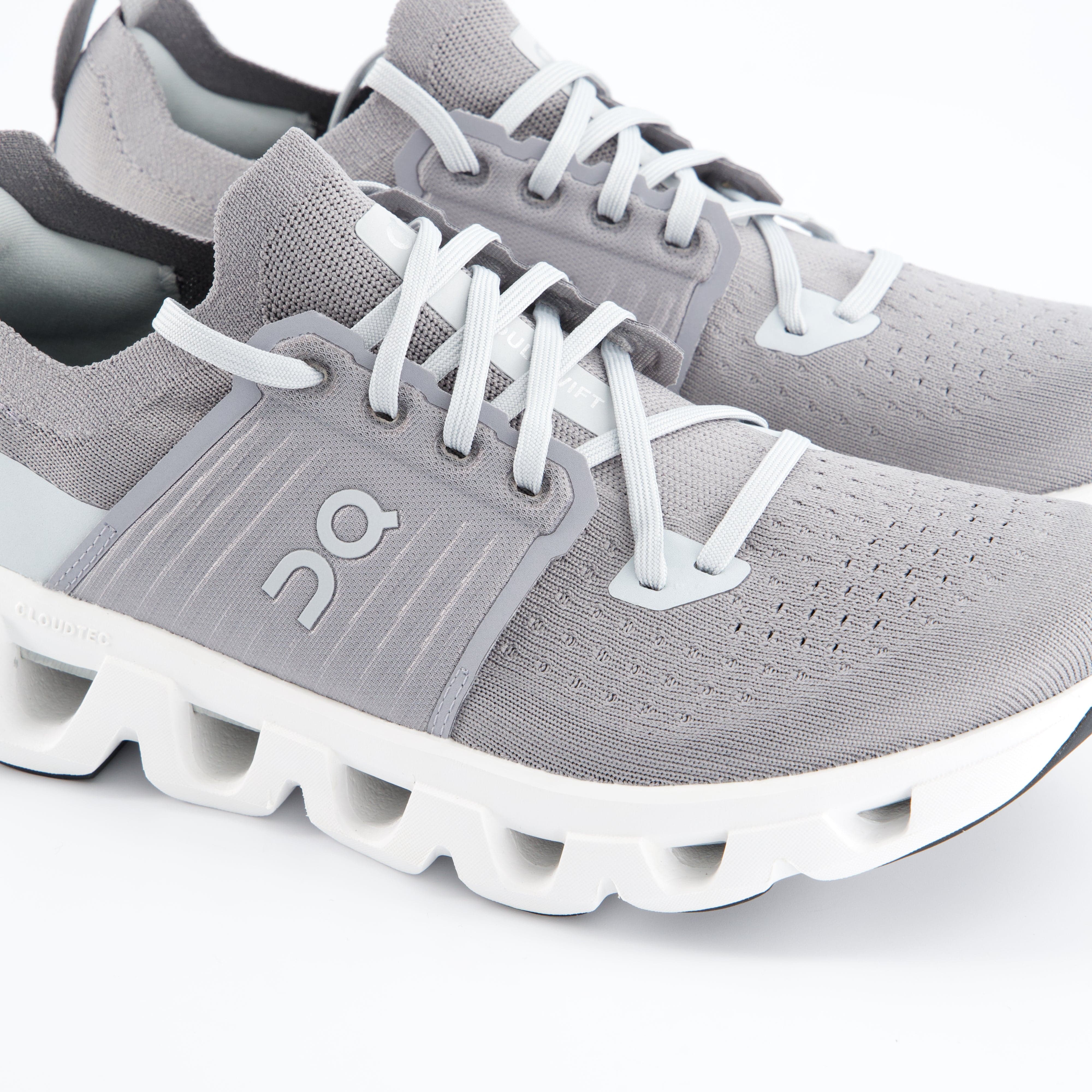 ON Herrenschuh - Laufschuhe Laufschuhe Cloudswift 4