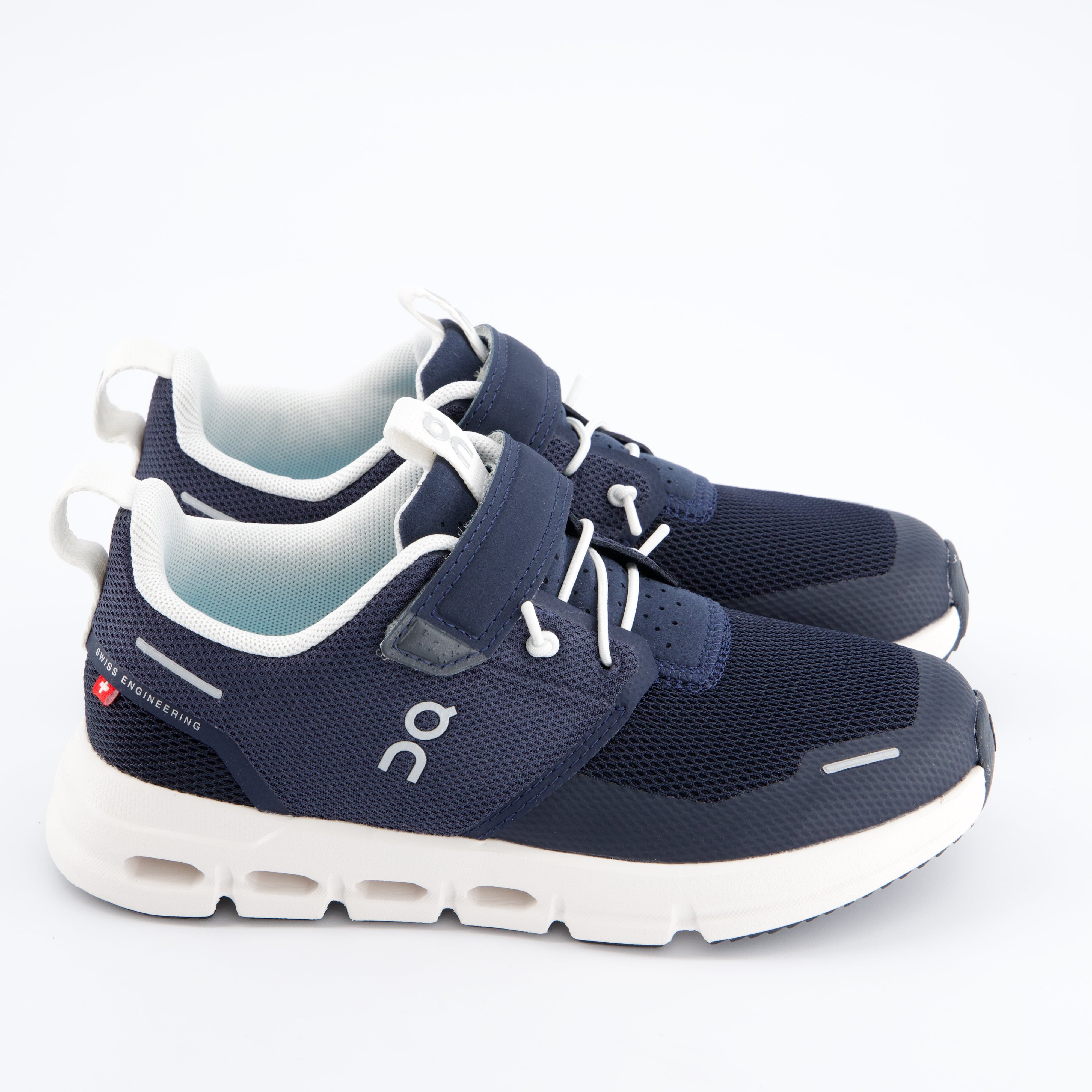 ON Mädchenschuhe - Sportschuh, Burschenschuhe - Sportschuh, Sportschuh Cloud Play