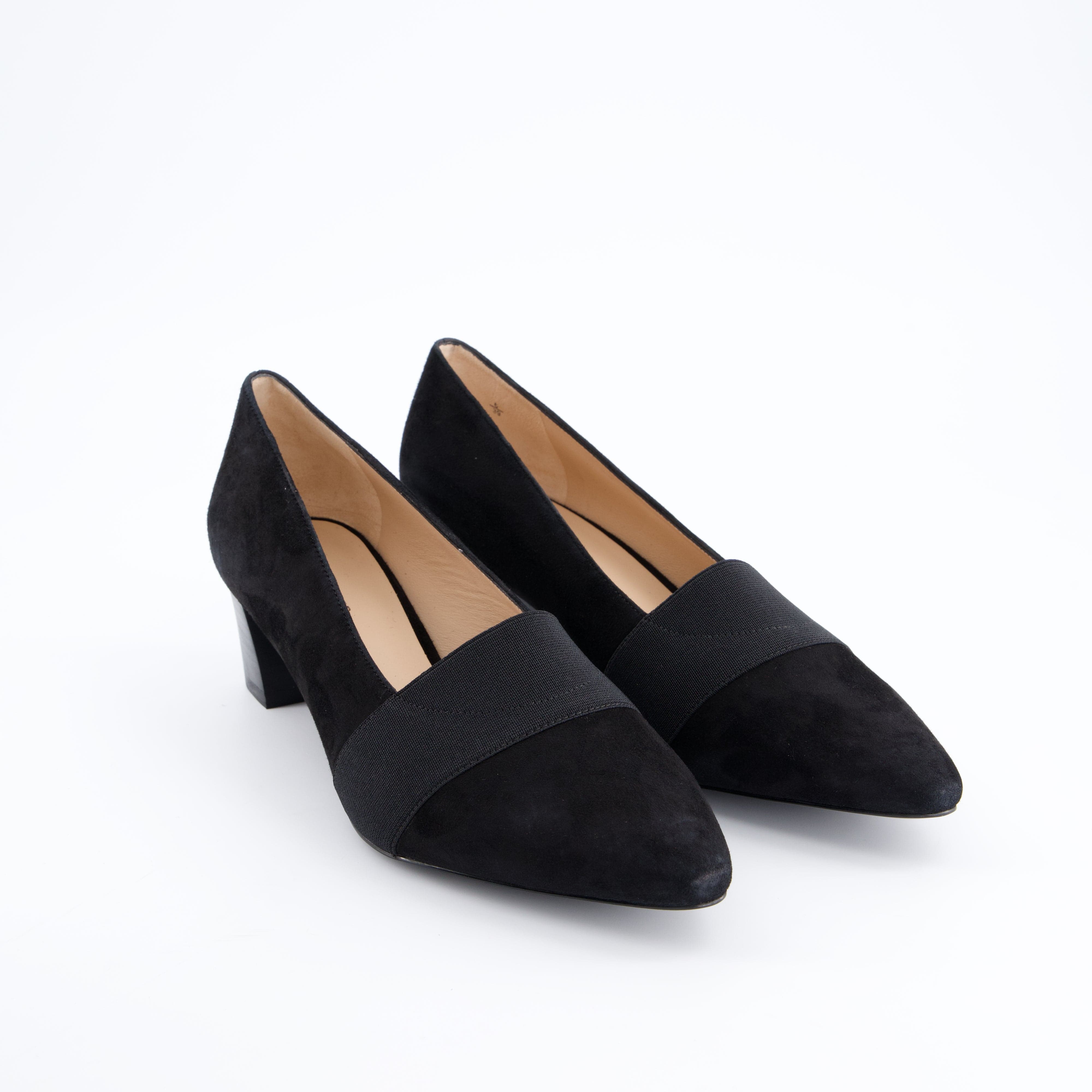 Peter Kaiser D - Pumps, P