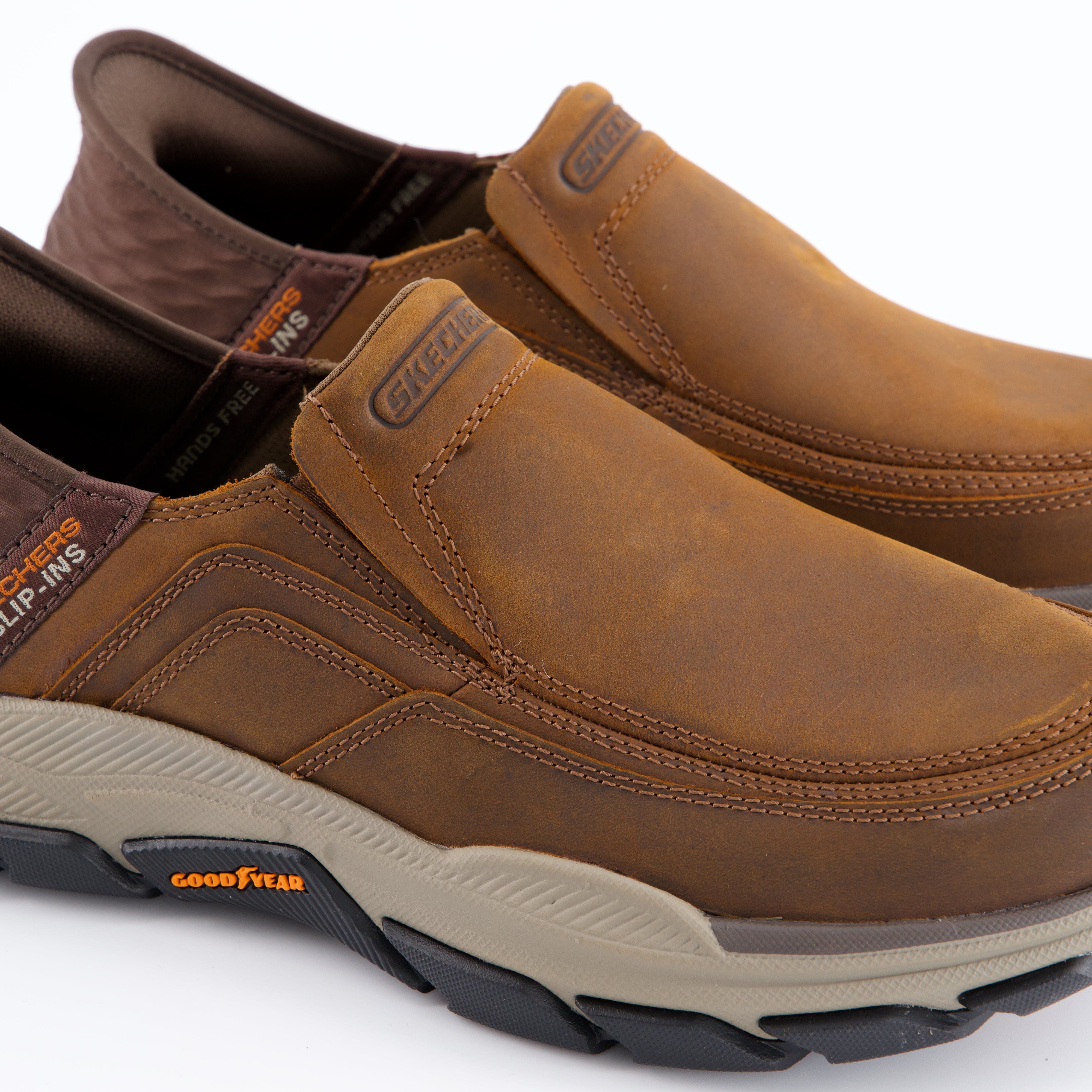 SKECHERS Herrenschuh - Slipper/Mokassin Slipper/Mokassin Respected