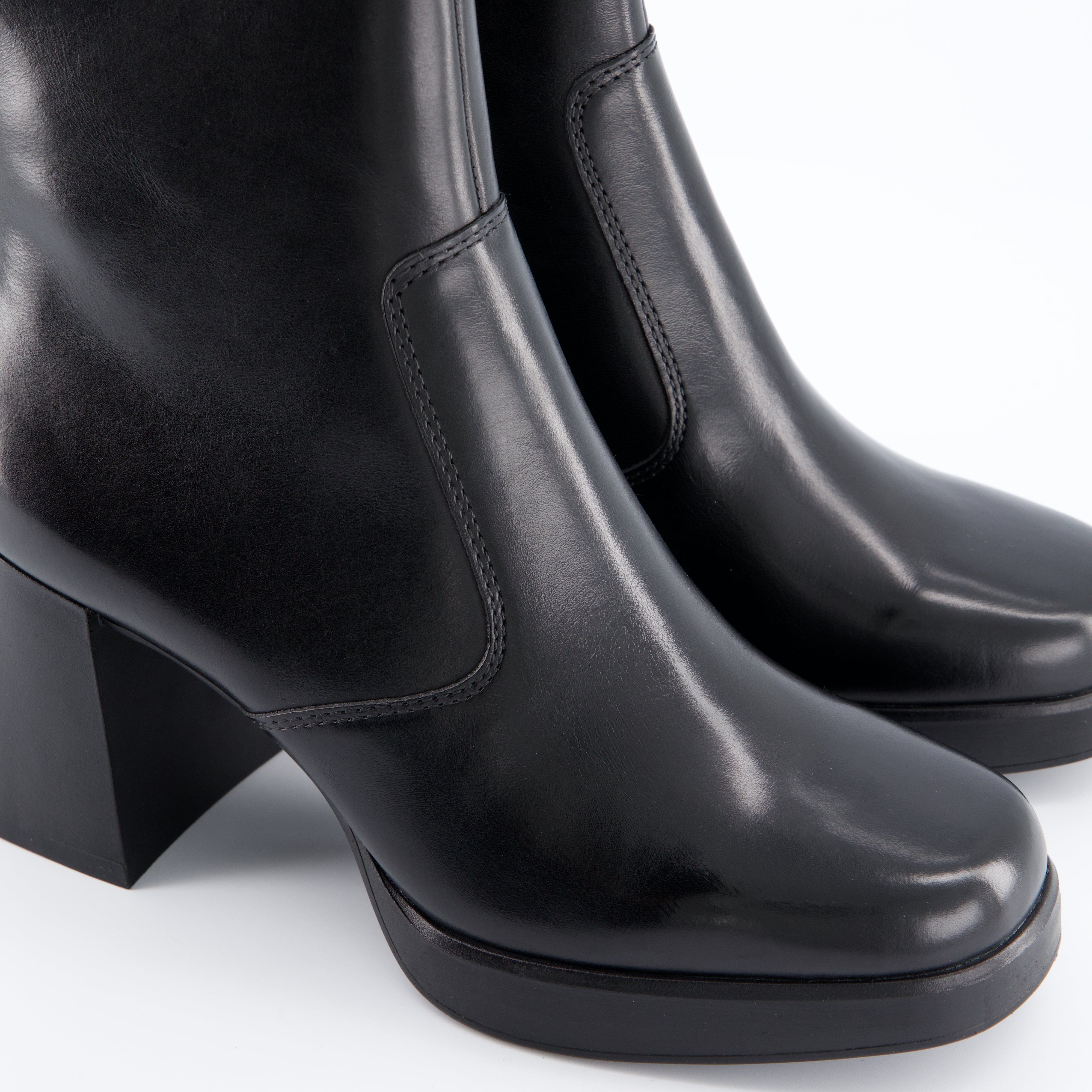 TAMARIS Damenschuhe - Stiefelette Stiefelette