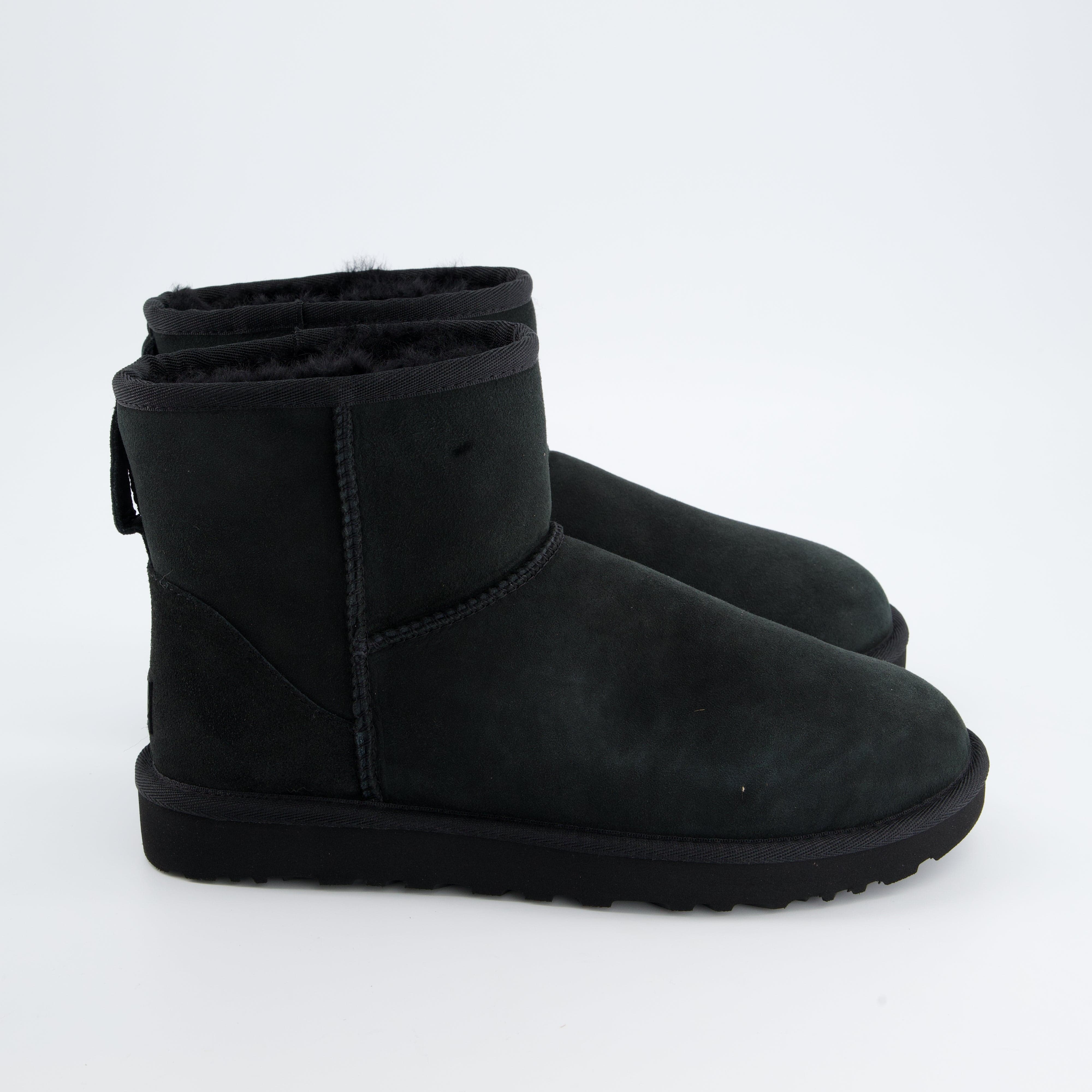 UGG Damenschuhe - Winterstiefel Winterstiefel Classic Mini II
