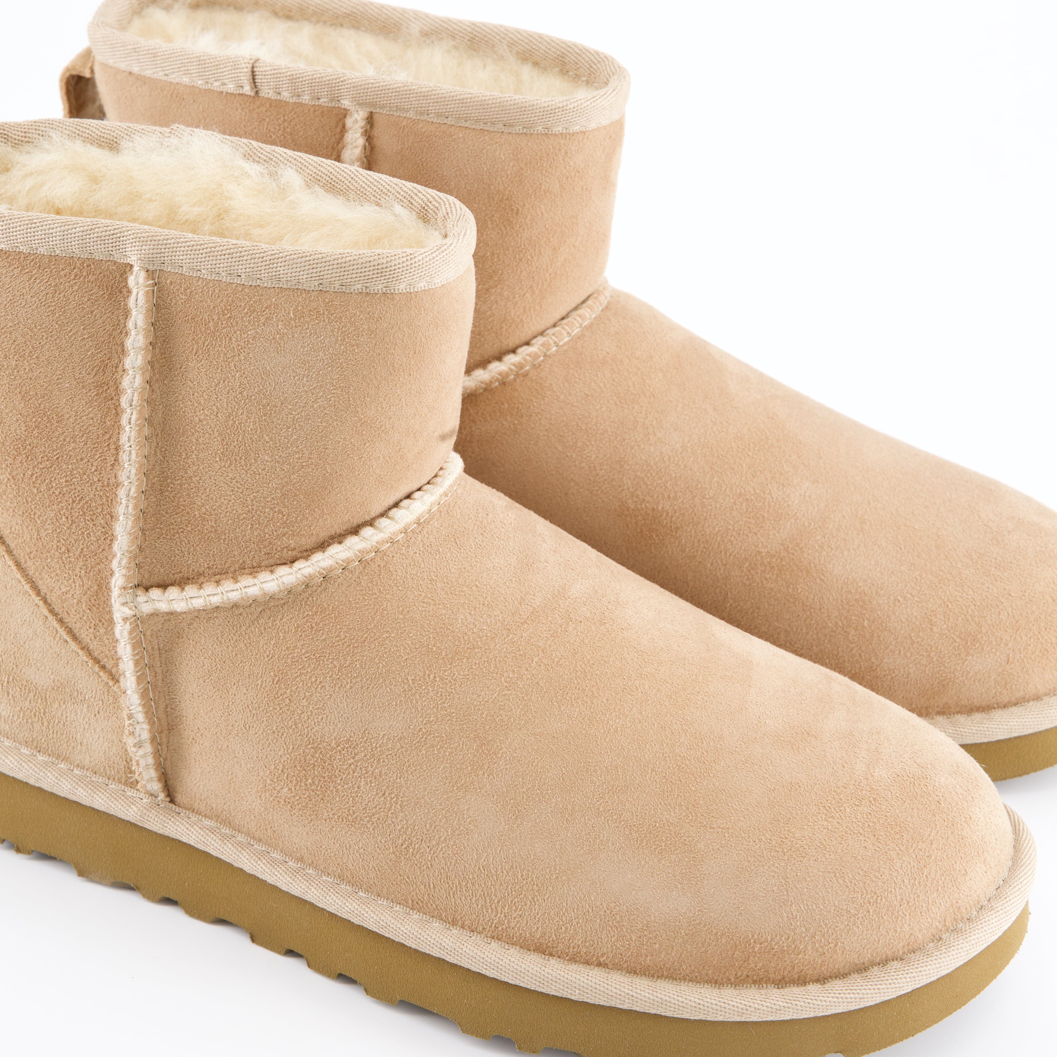 UGG Damenschuhe - Winterstiefel Winterstiefel Classic Mini II