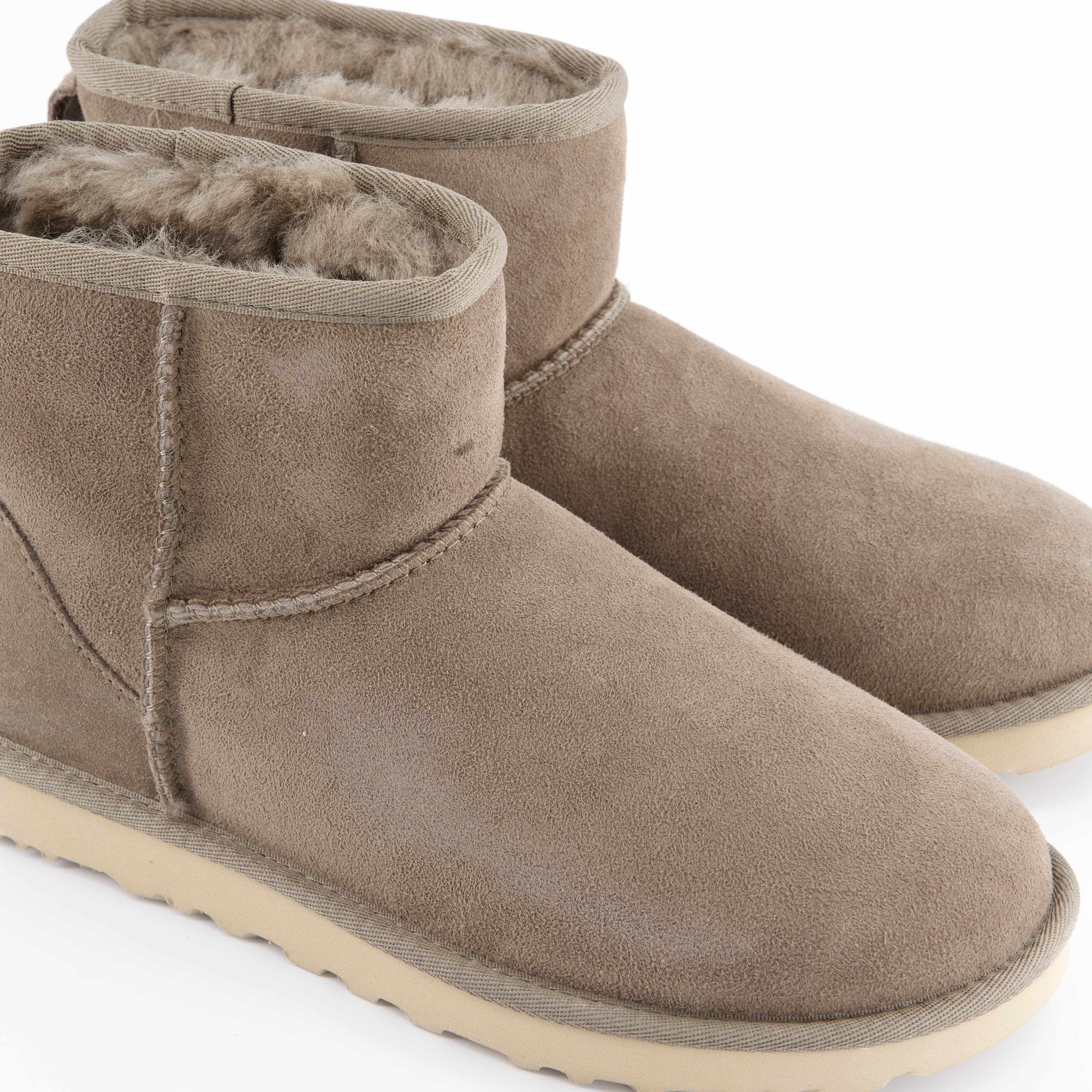 UGG Damenschuhe - Winterstiefel Winterstiefel Classic Mini II
