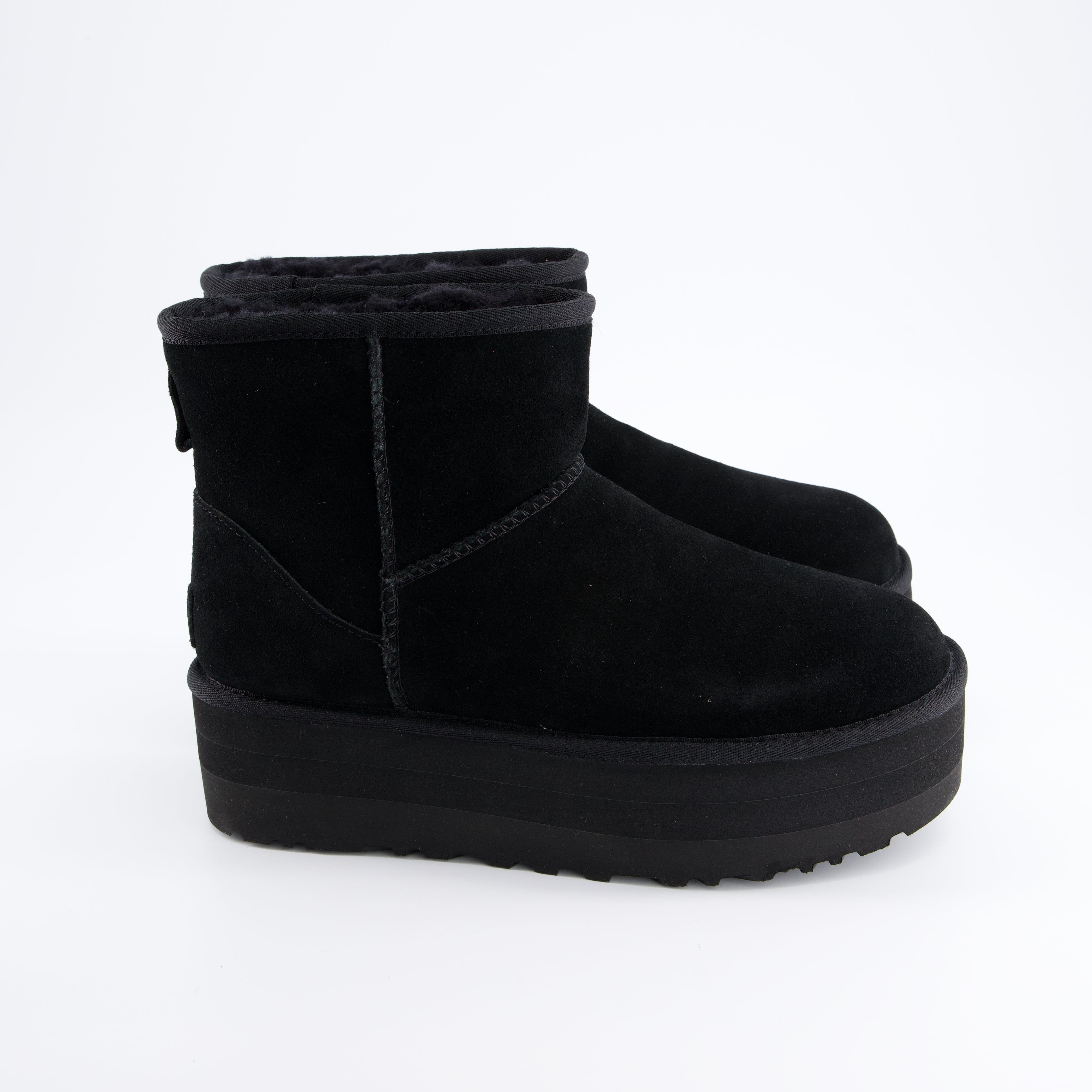 UGG Damenschuhe - Winterstiefel, Winterstiefel Classic Mini Platform
