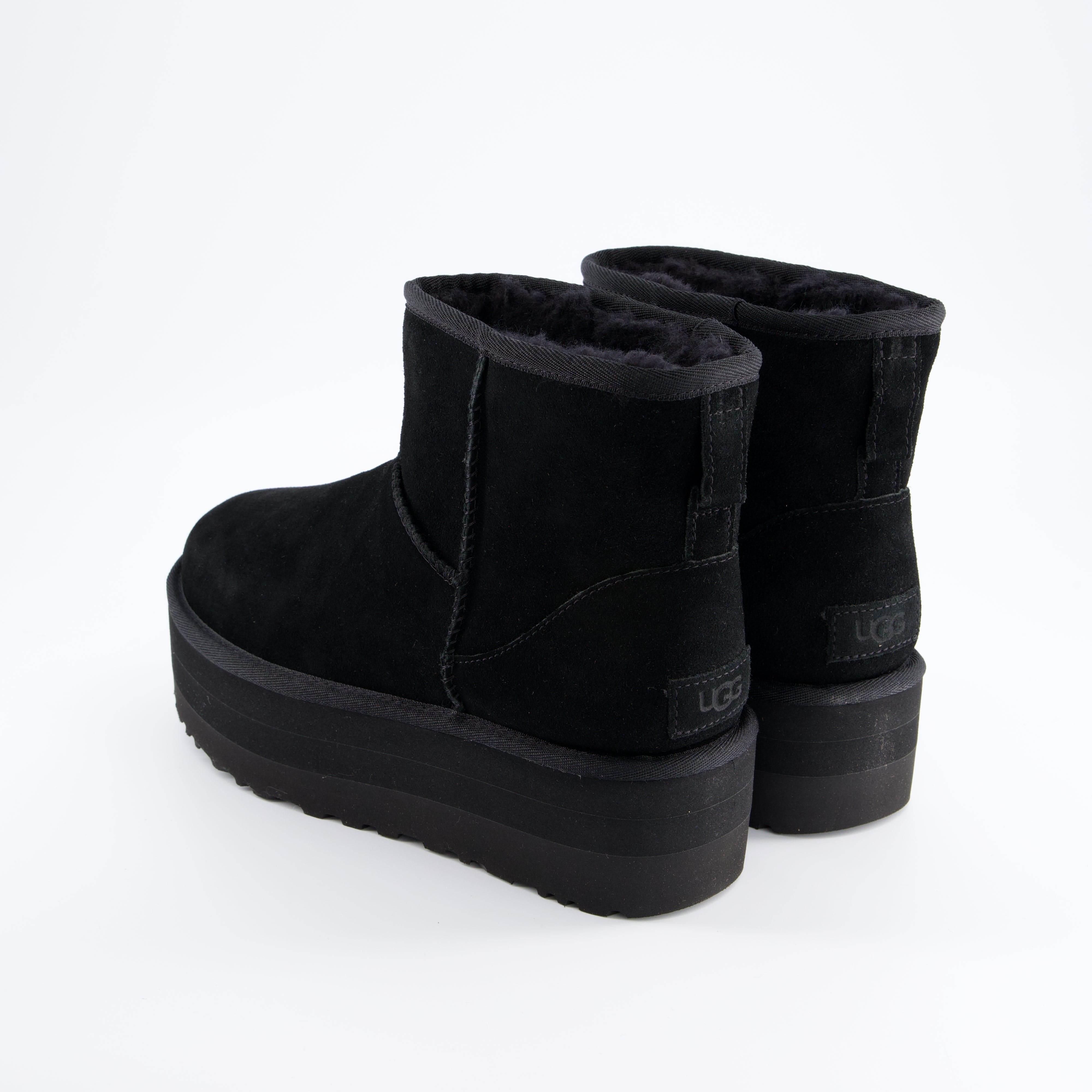UGG Damenschuhe - Winterstiefel, Winterstiefel Classic Mini Platform