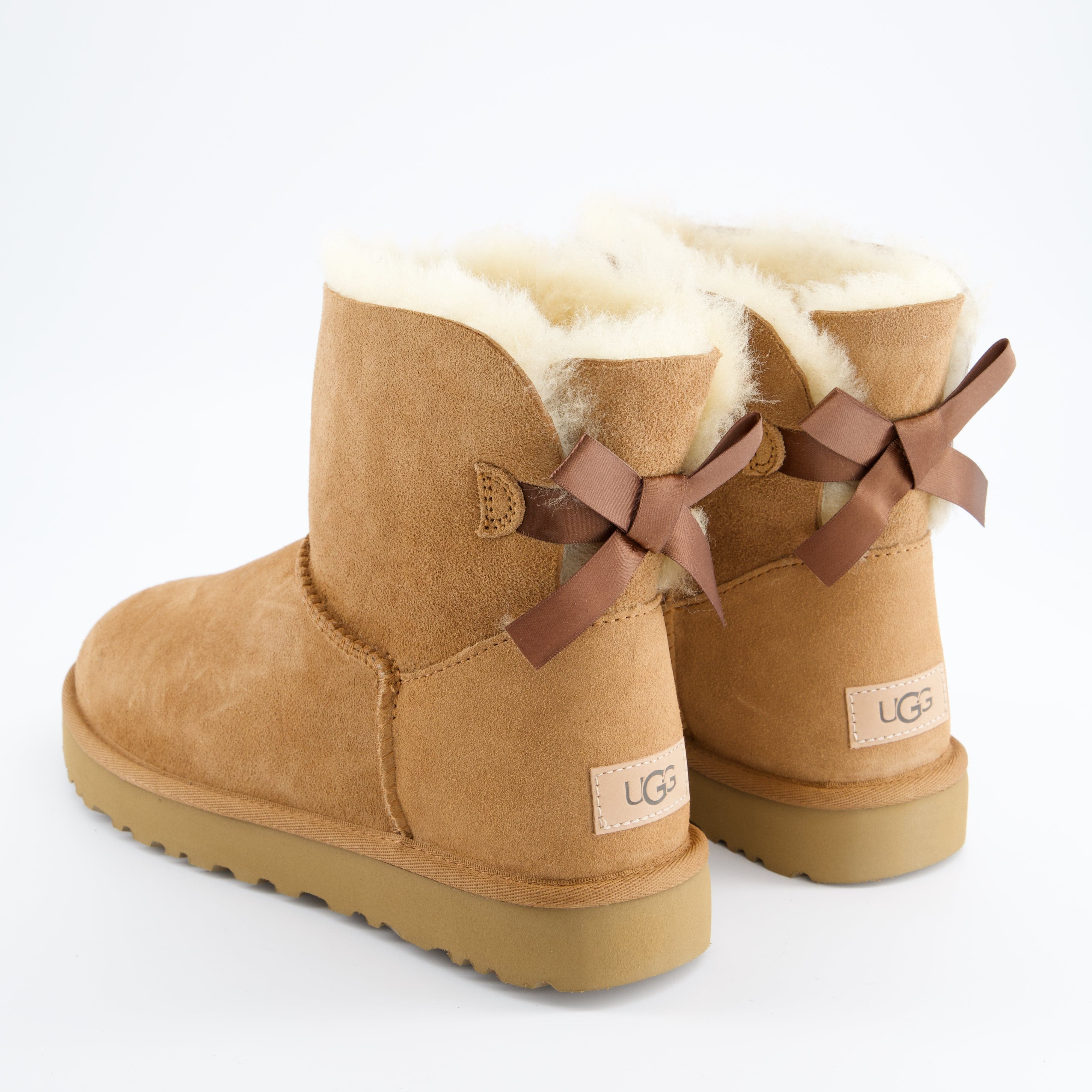 UGG Damenschuhe - Winterstiefel Winterstiefel Mini Bailey Bow II
