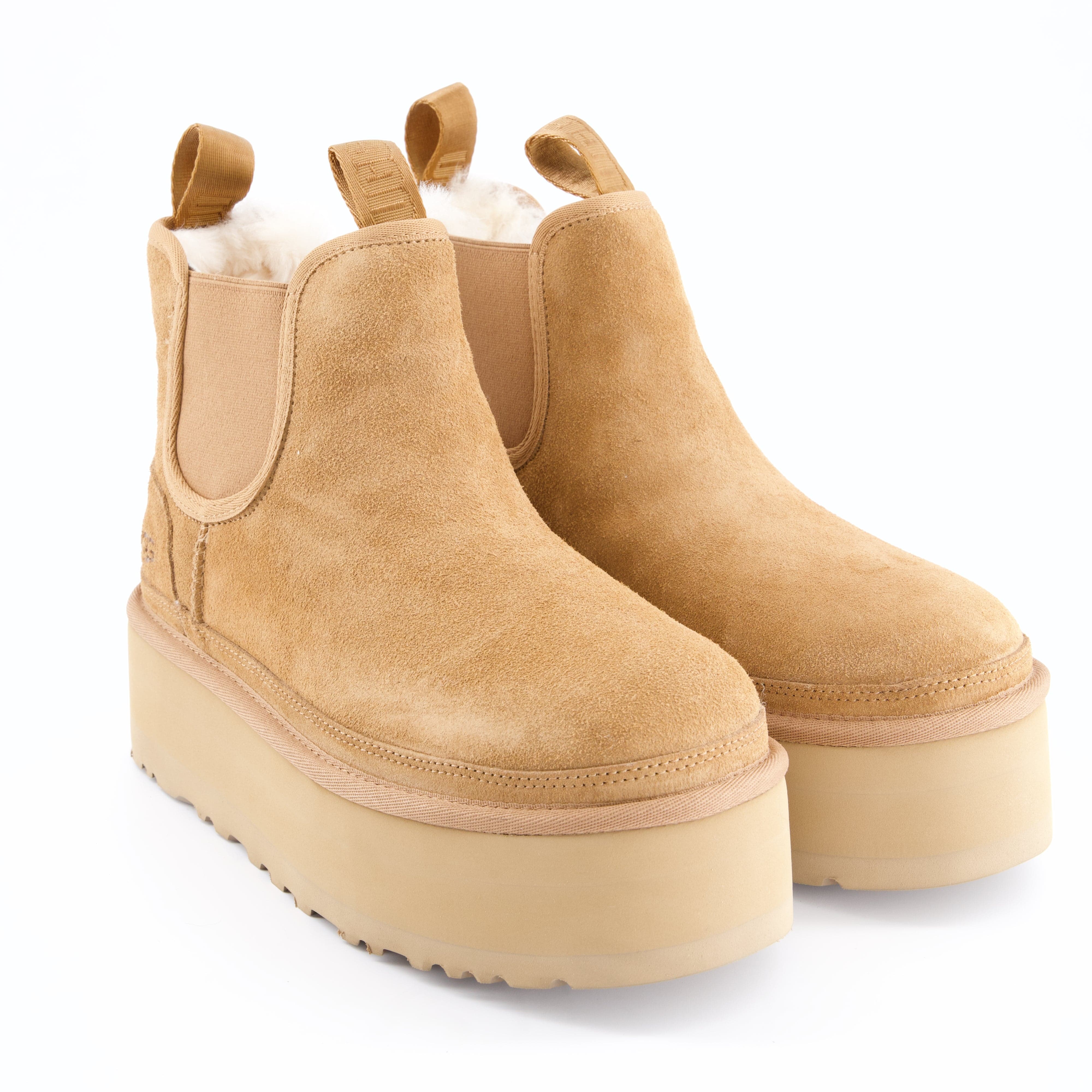 UGG Damenschuhe - Winterstiefel, Winterstiefel Neumel Platform Chelsea