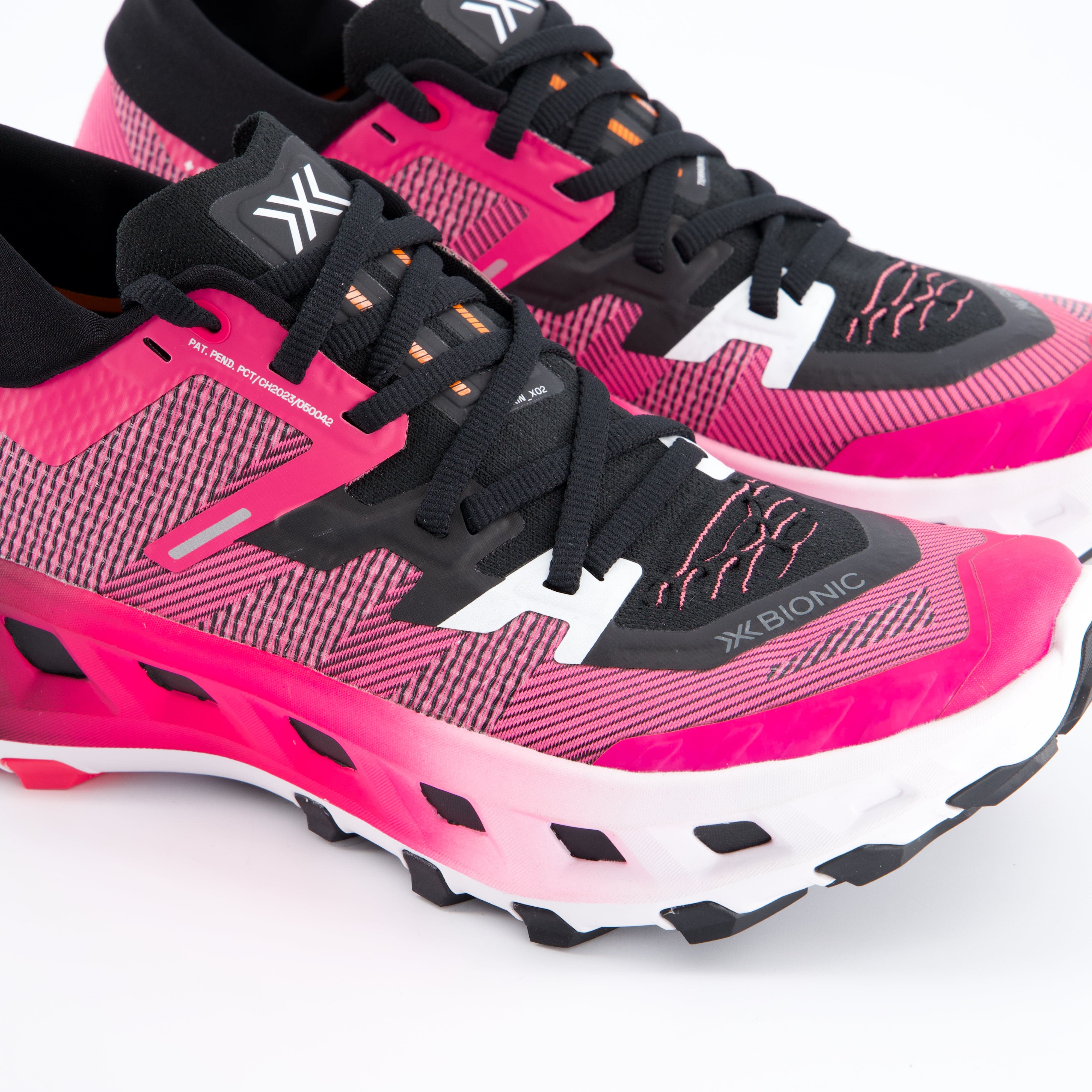 X-BIONIC Damenschuhe - Laufschuhe Laufschuhe Terraskin X02
