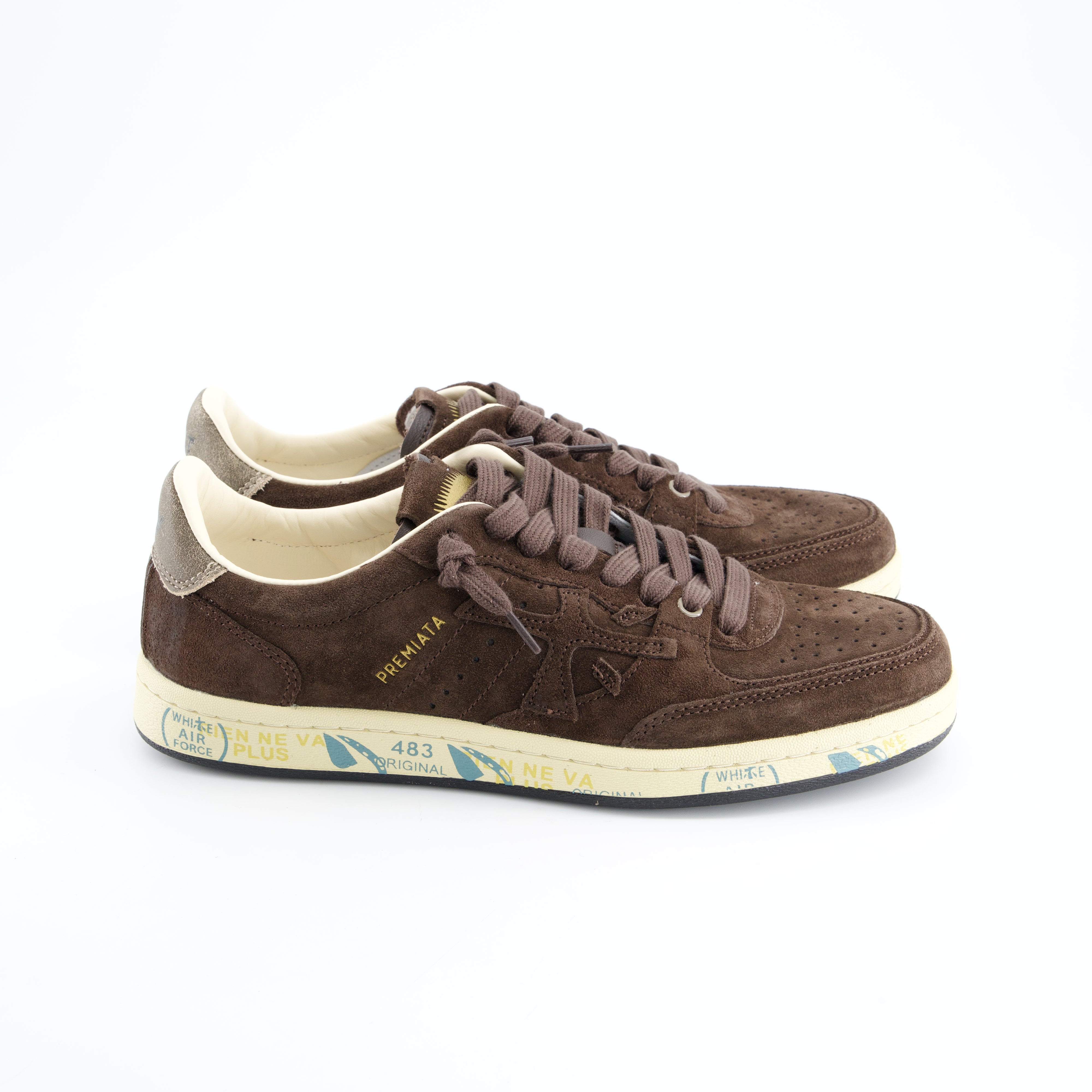 Sneaker