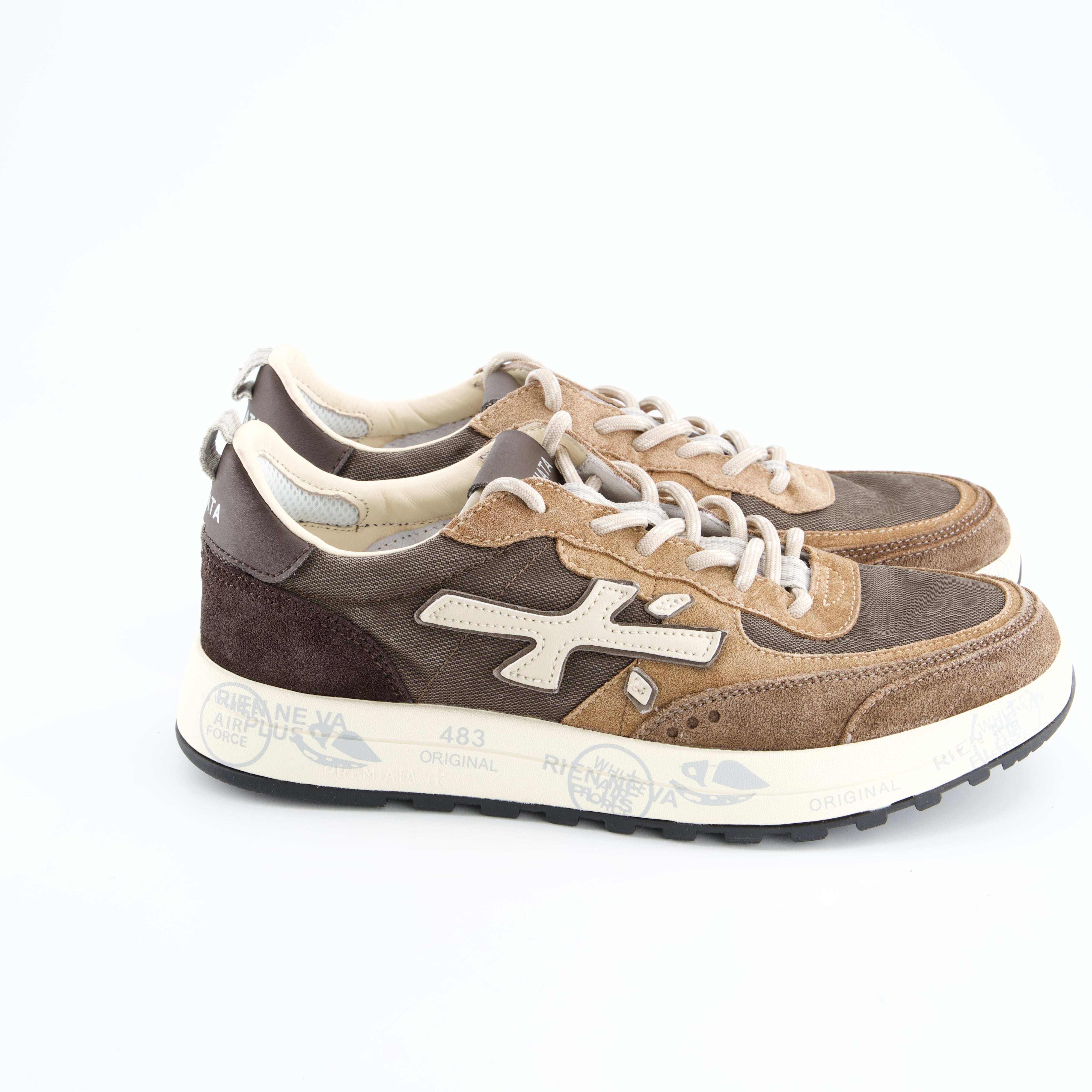 Sneaker