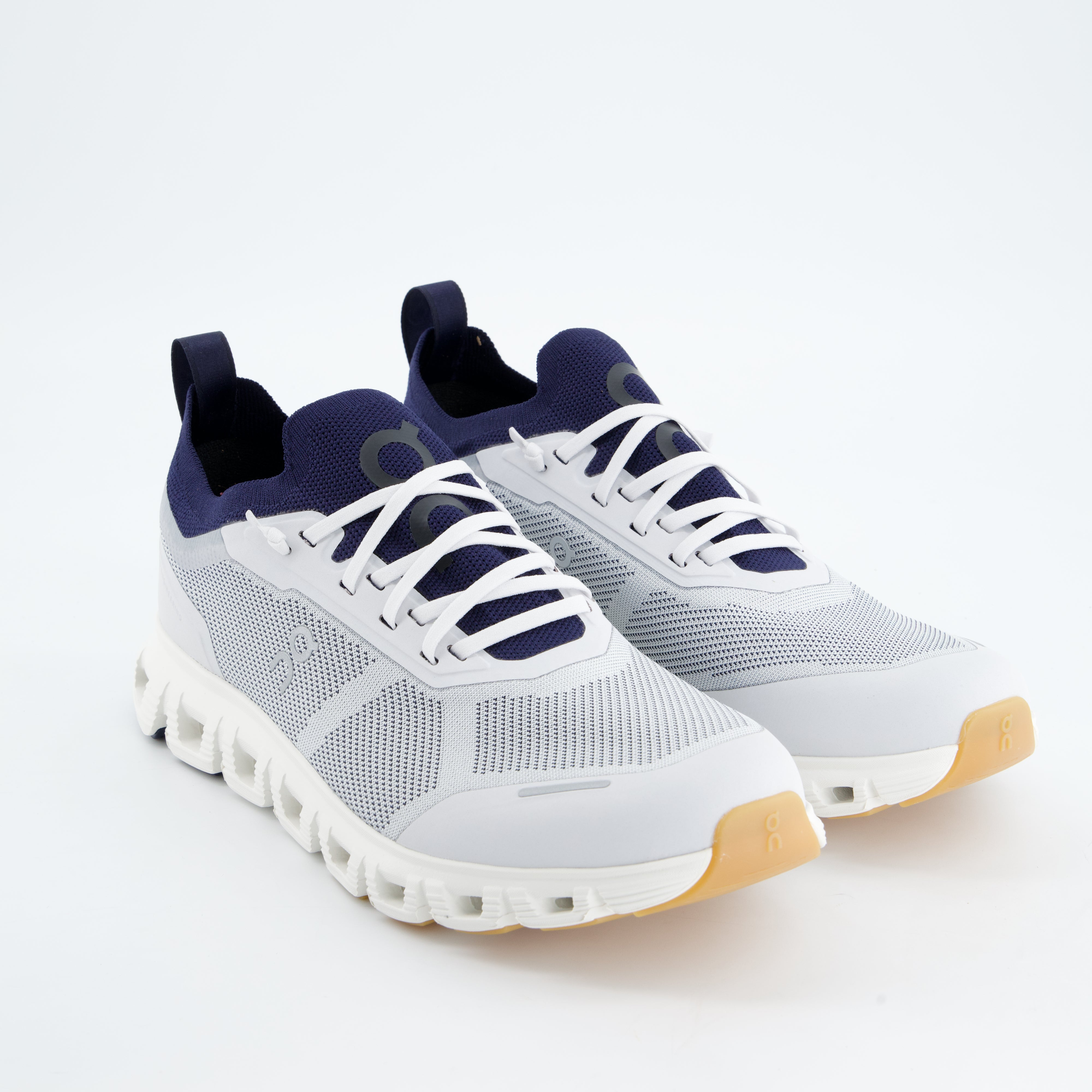 Sneaker Cloud 6 Versa