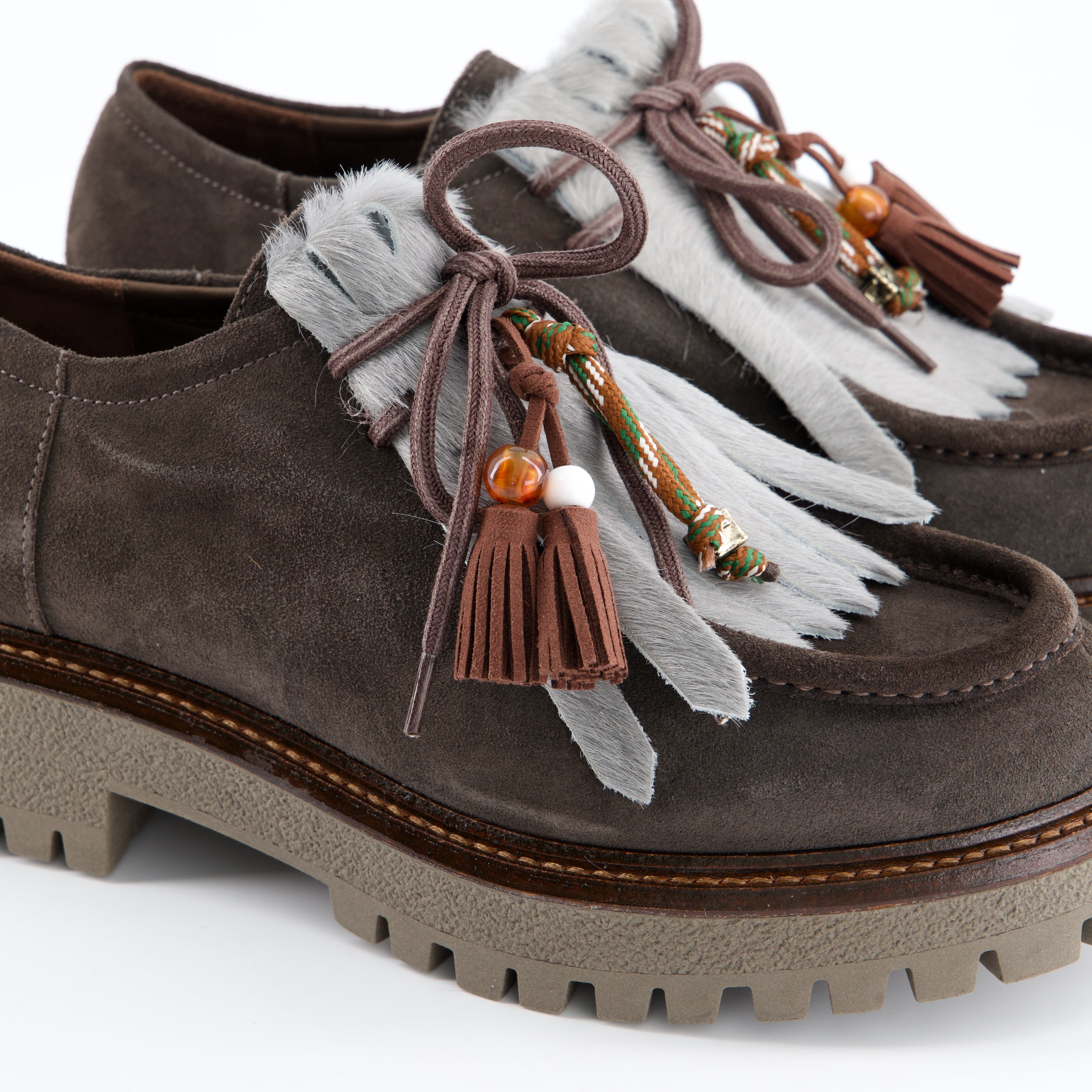 Schnürschuhe