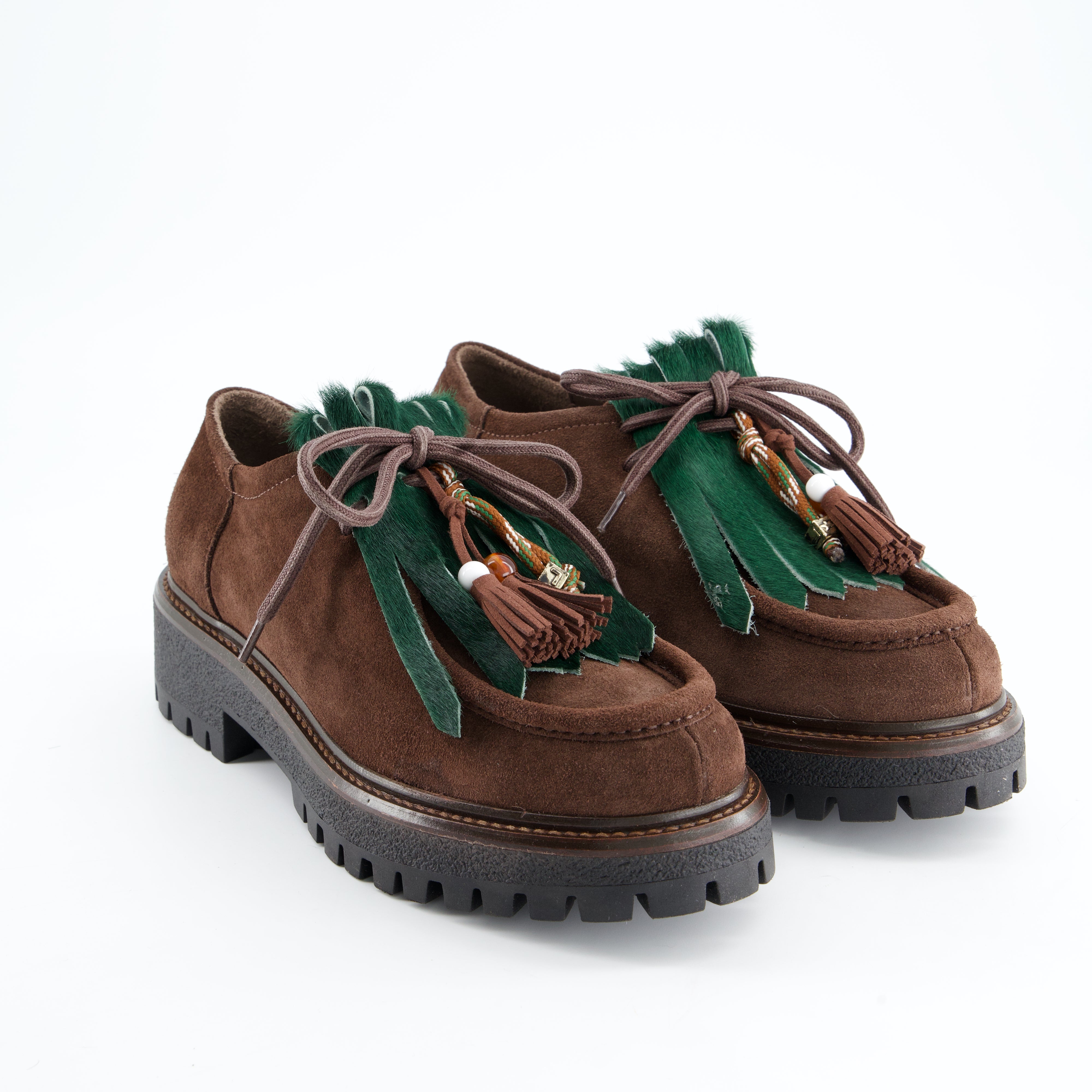 Schnürschuhe