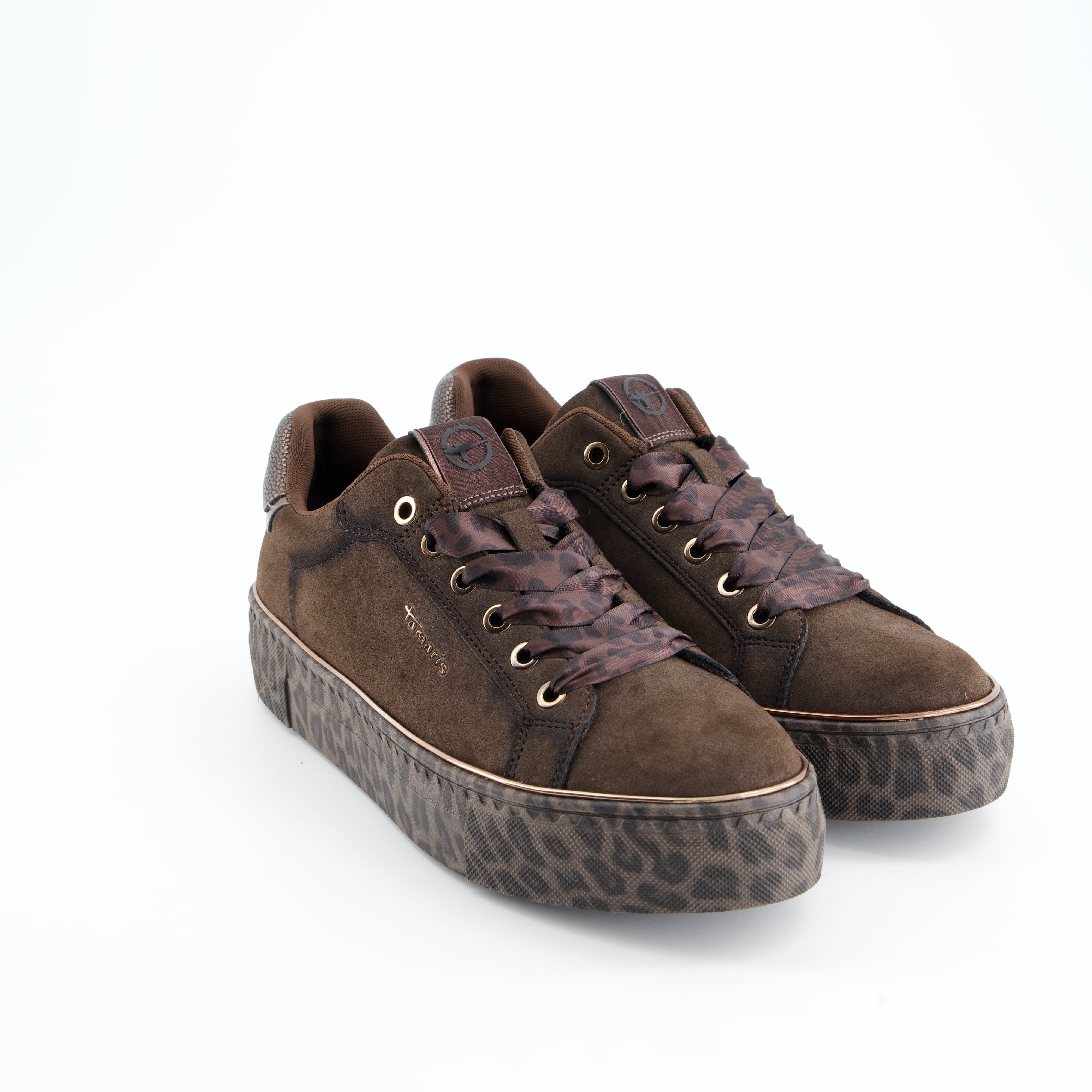 Schnürschuhe