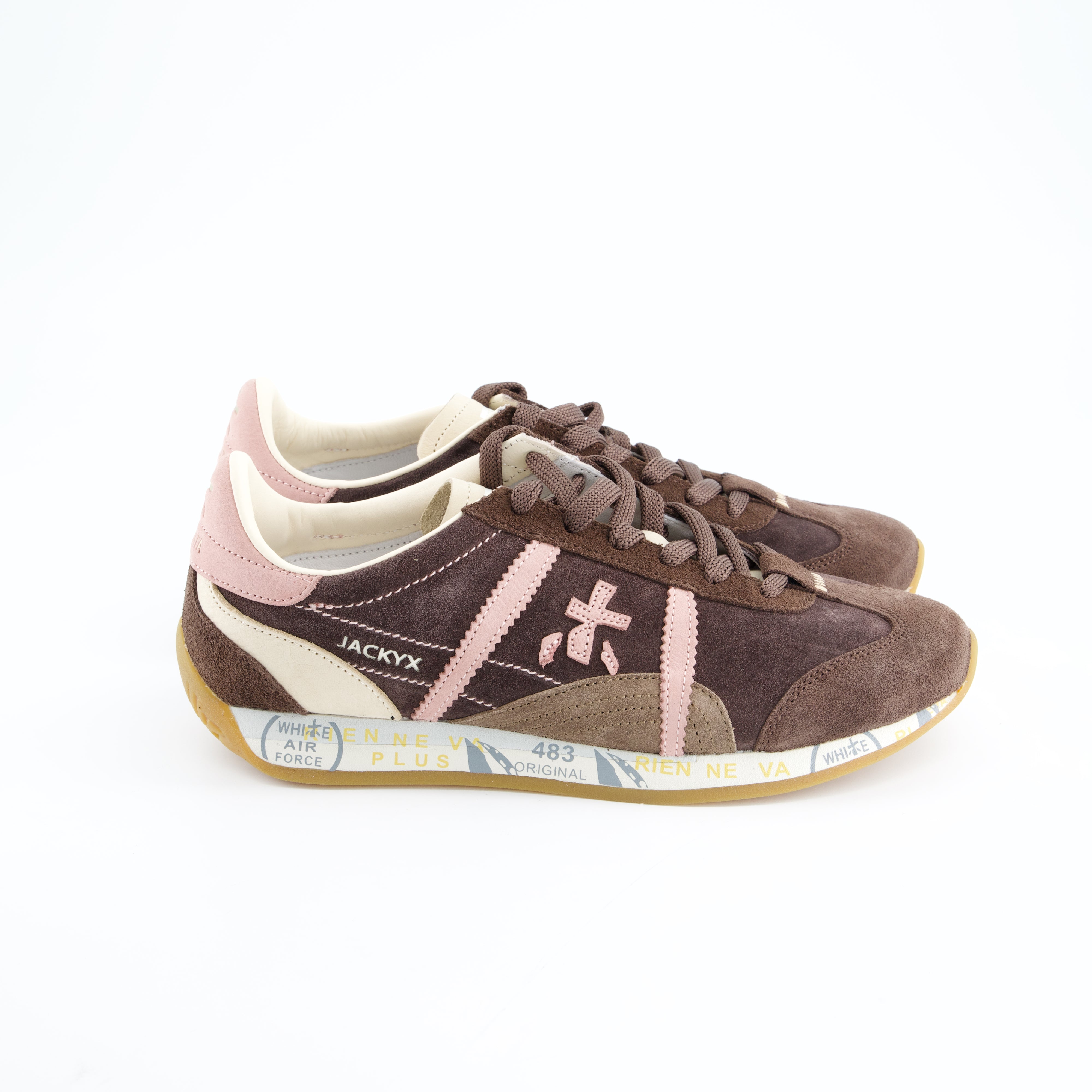 Sneaker