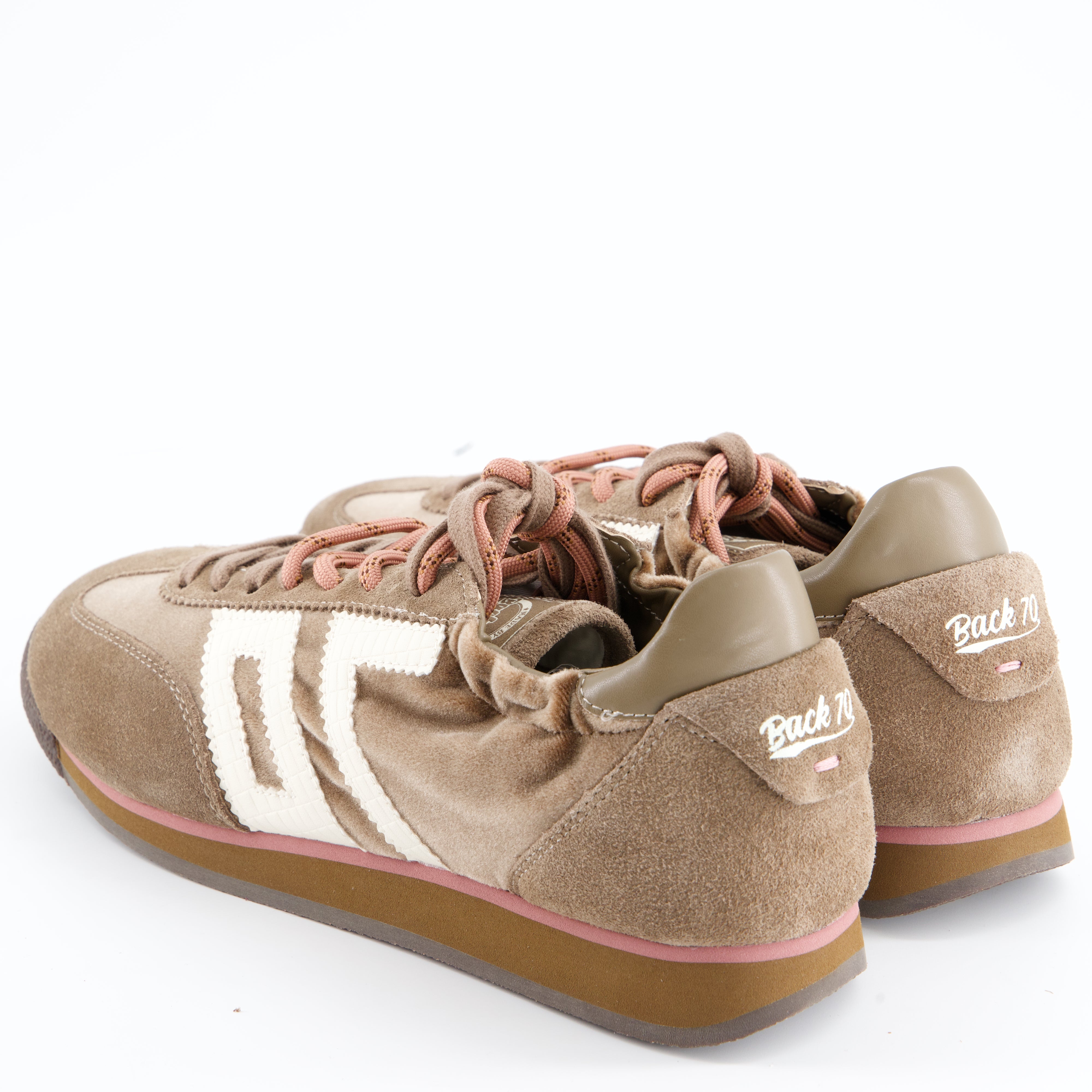 Sneaker