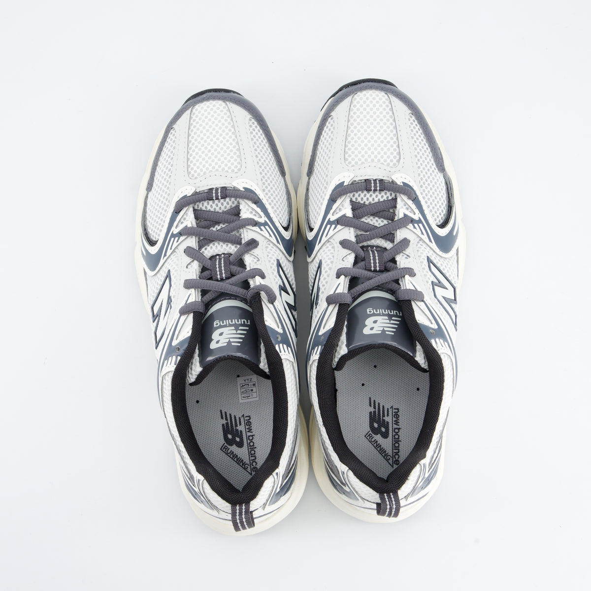 Sneaker 530