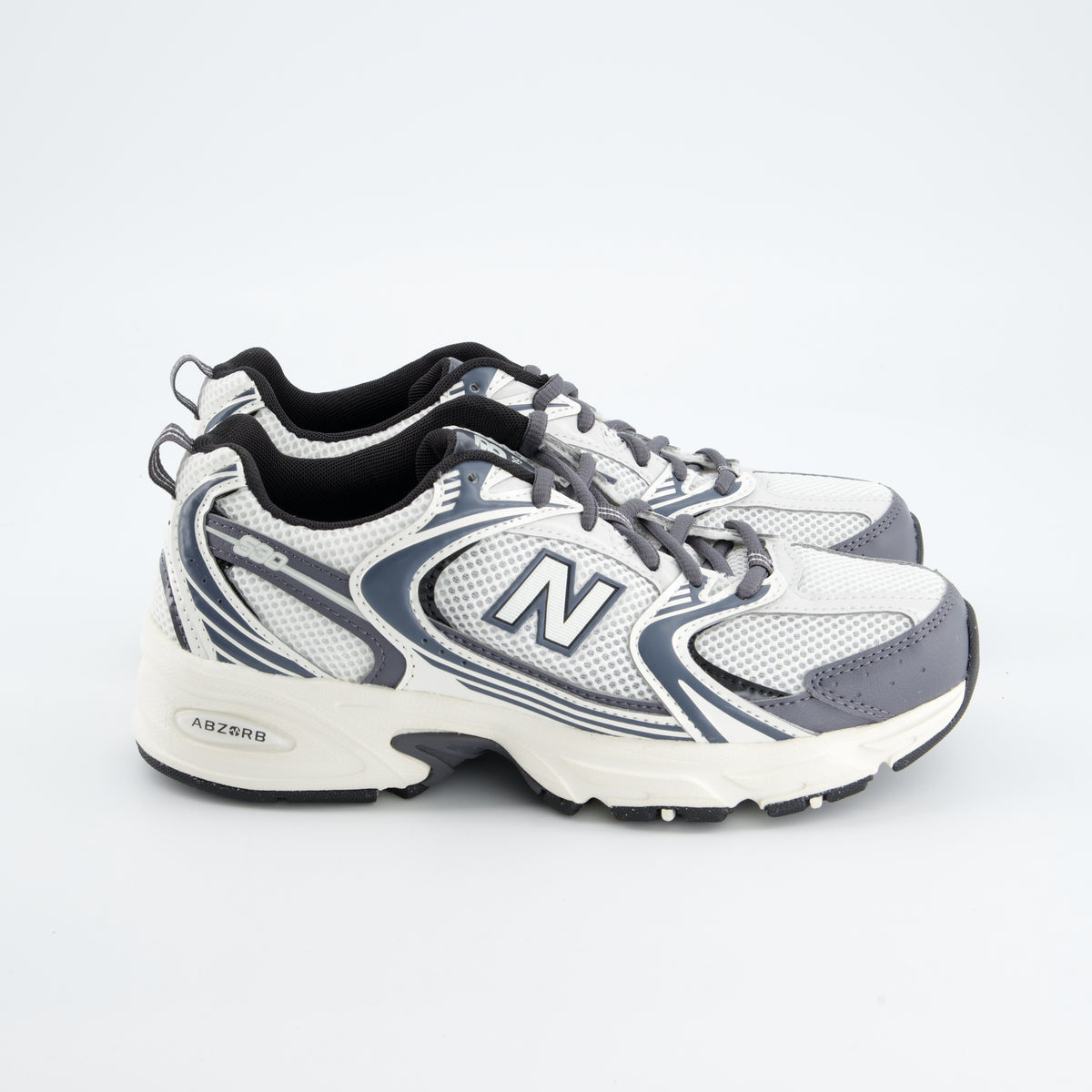 Sneaker 530